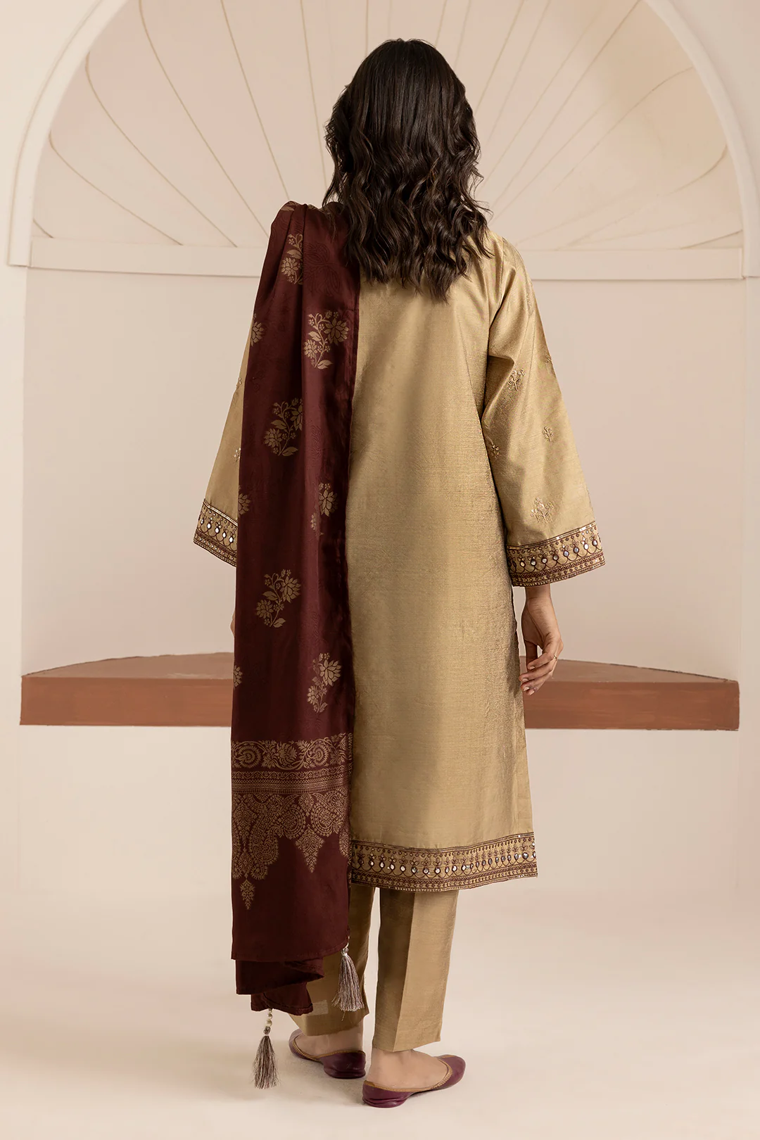 Embroidered Kurta Shawl Trouser - 3419 - Image 9