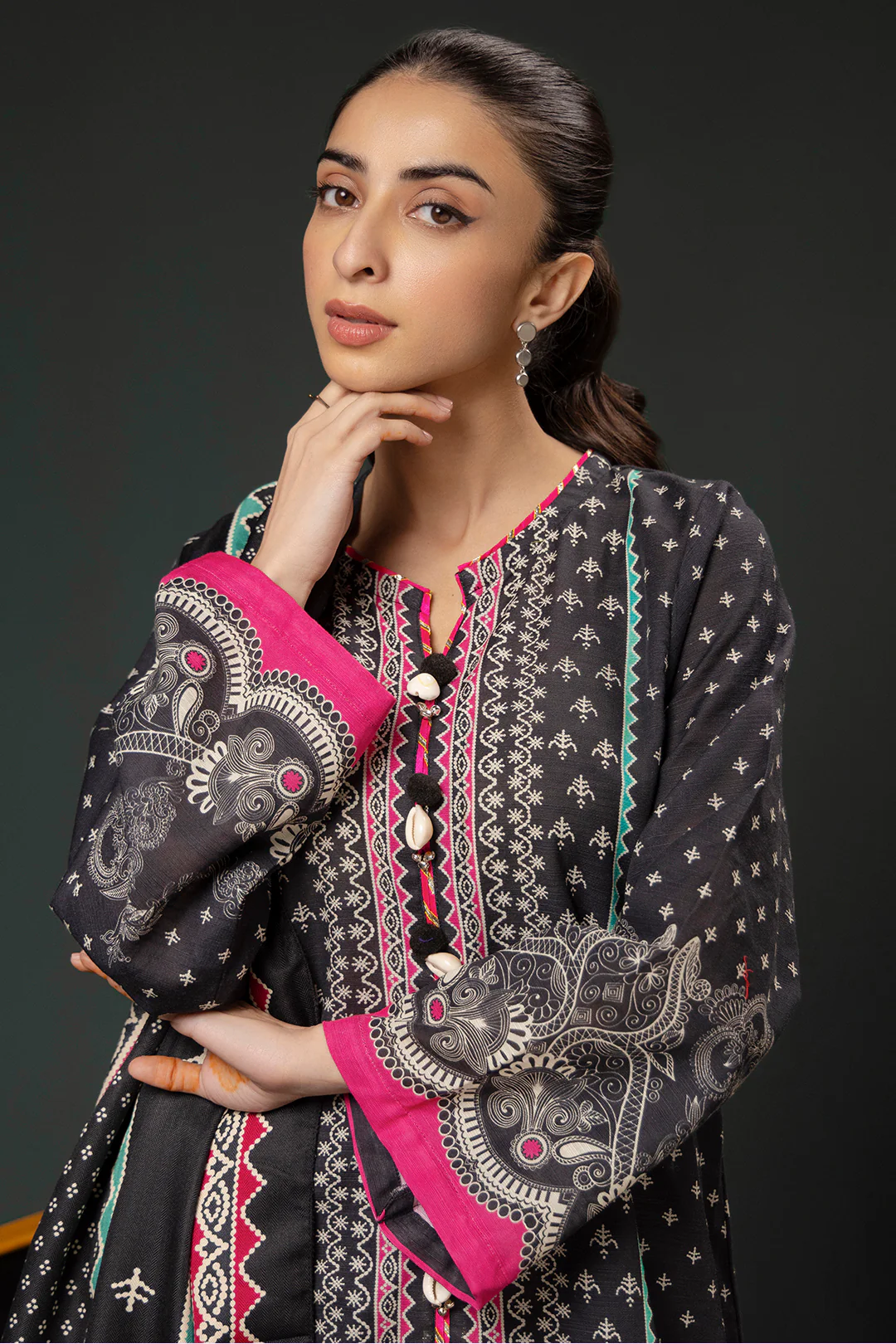 Kurta Shawl Trouser - 3008 - Image 4