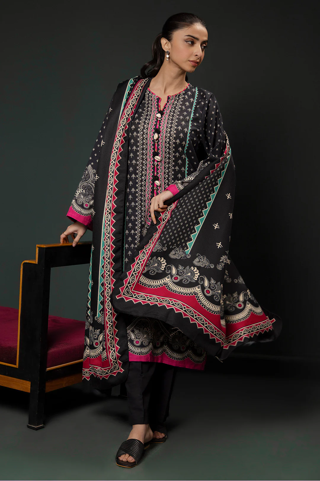 Kurta Shawl Trouser - 3008 - Image 5