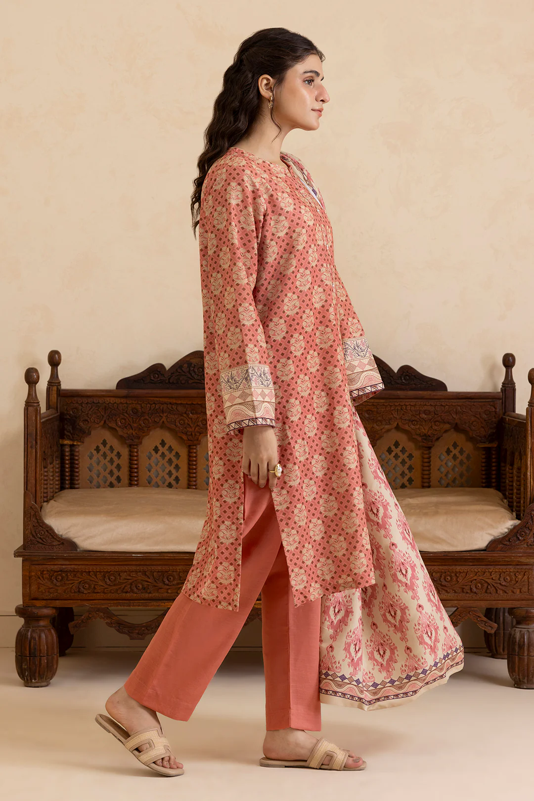 Kurta Shawl Trouser - 2788 - Image 4