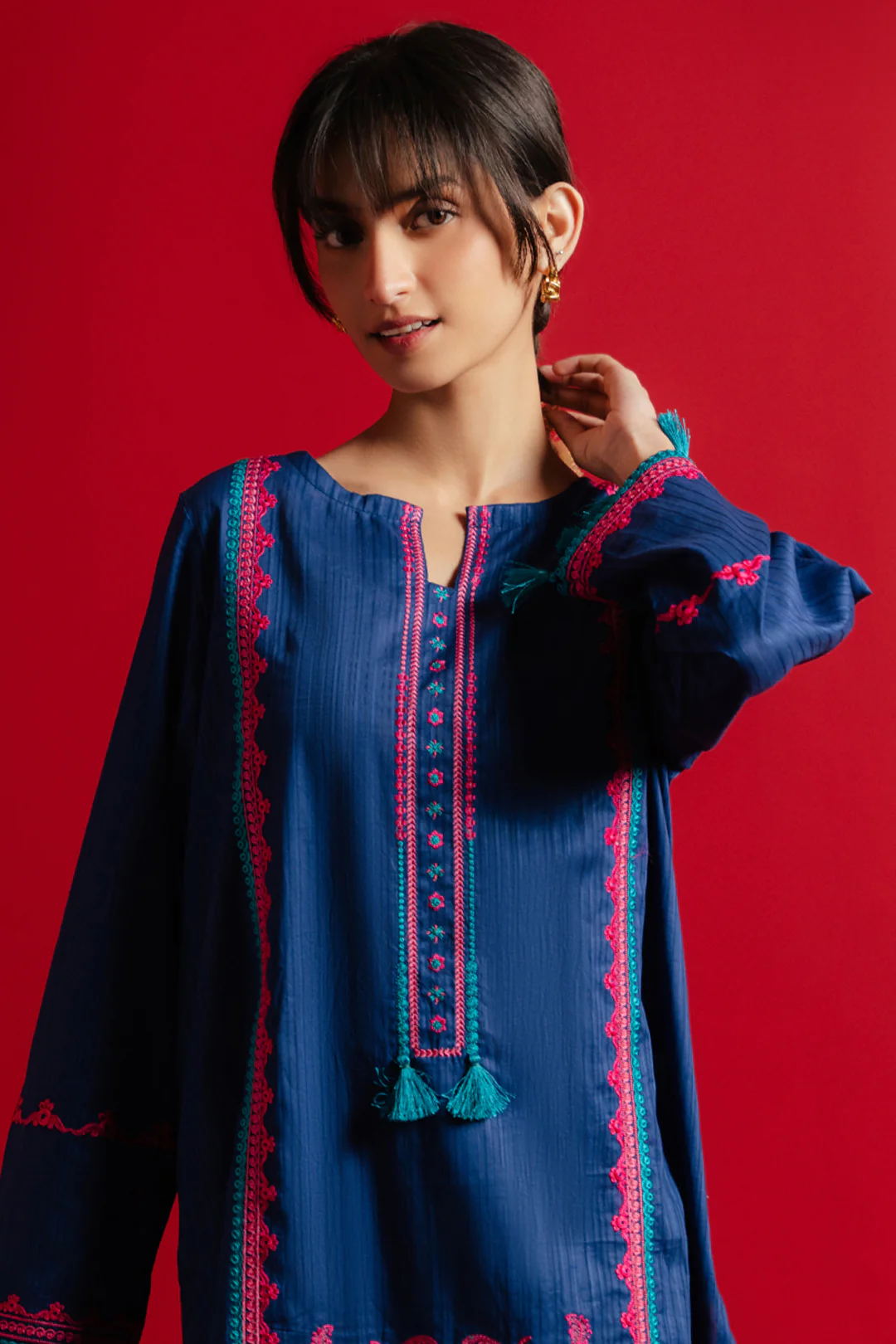 Embroidered Kurta Trouser - 1098