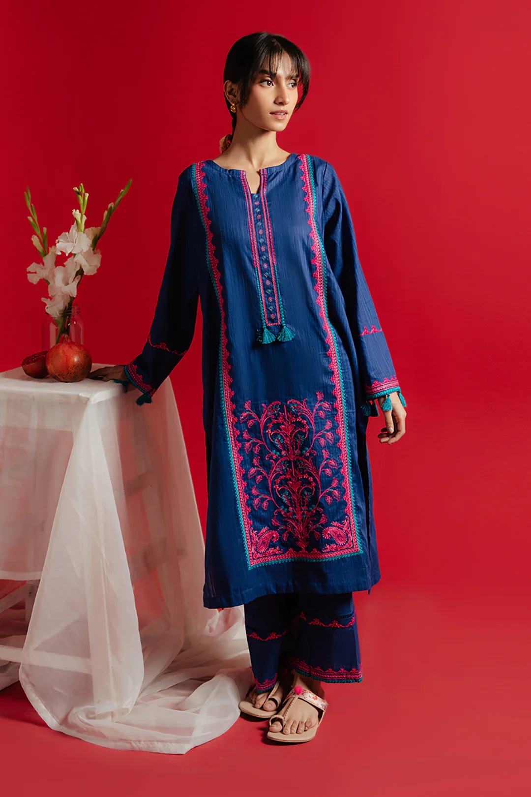 Embroidered Kurta Trouser - 1098 - Image 2