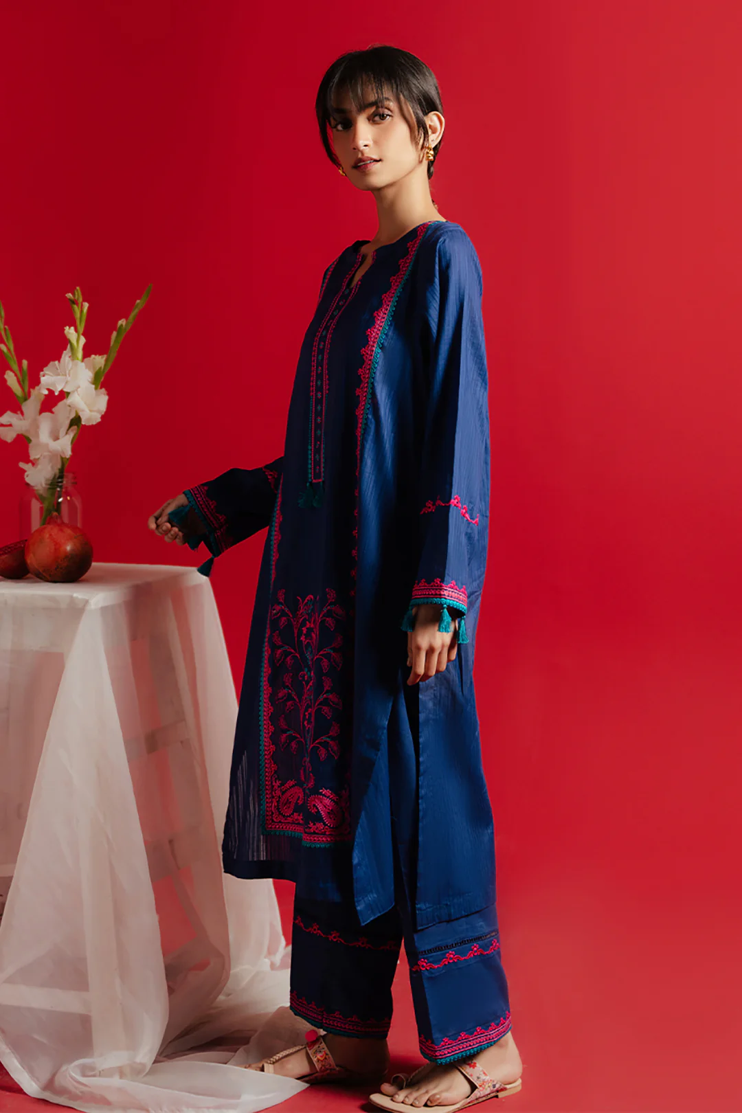 Embroidered Kurta Trouser - 1098 - Image 3