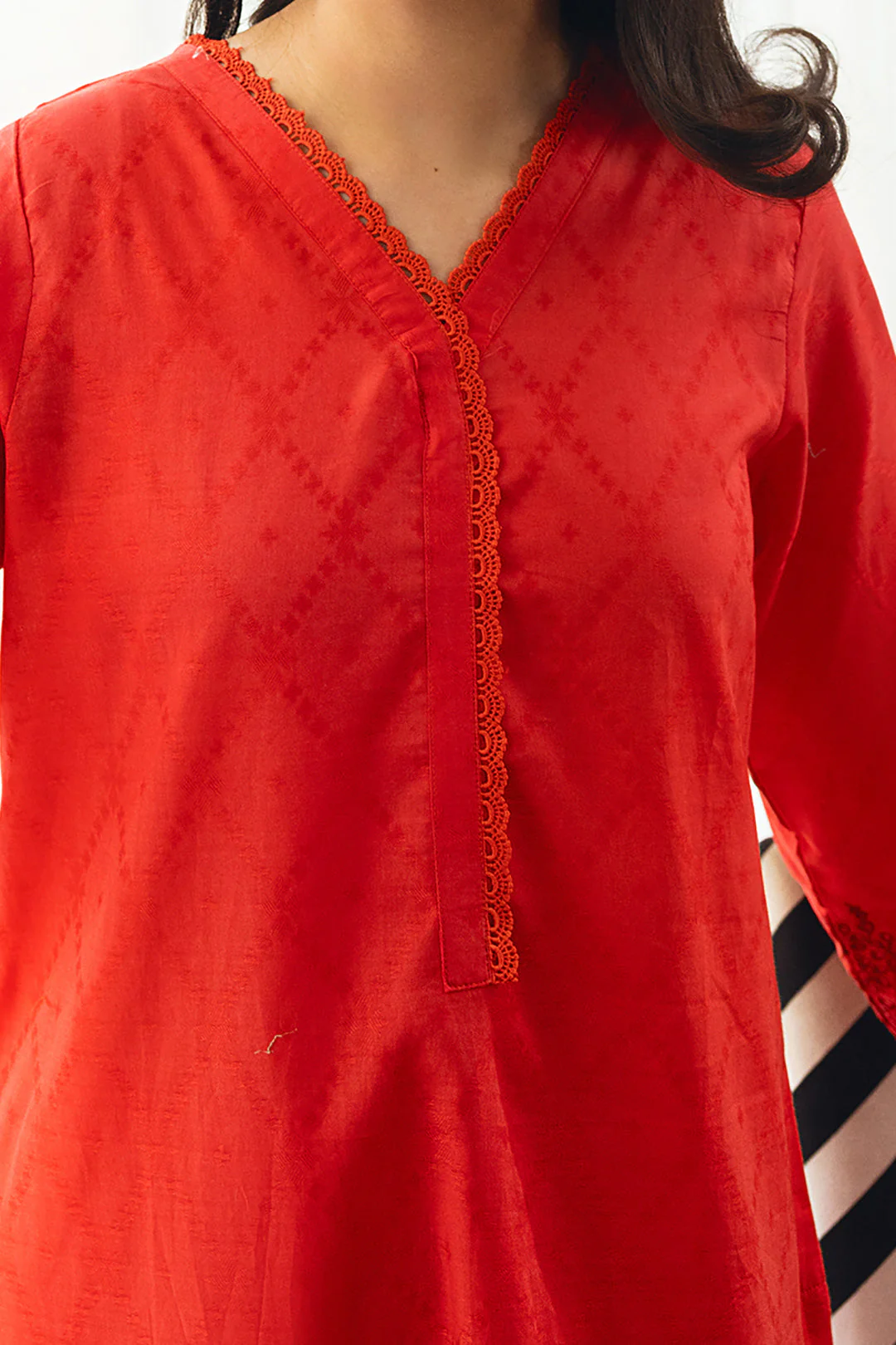 Embroidered Kurta Trouser - 1174 - Image 4