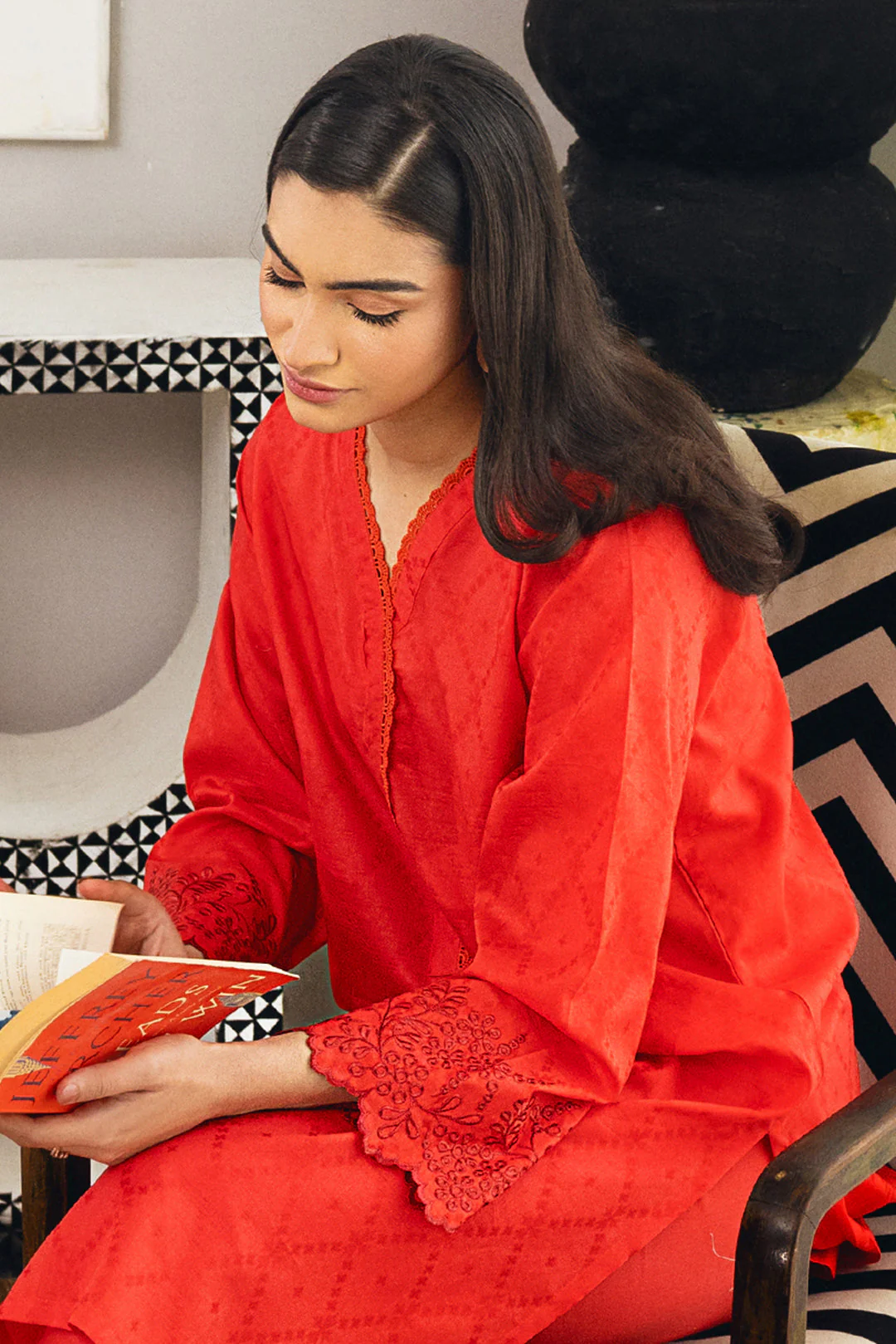 Embroidered Kurta Trouser - 1174 - Image 6