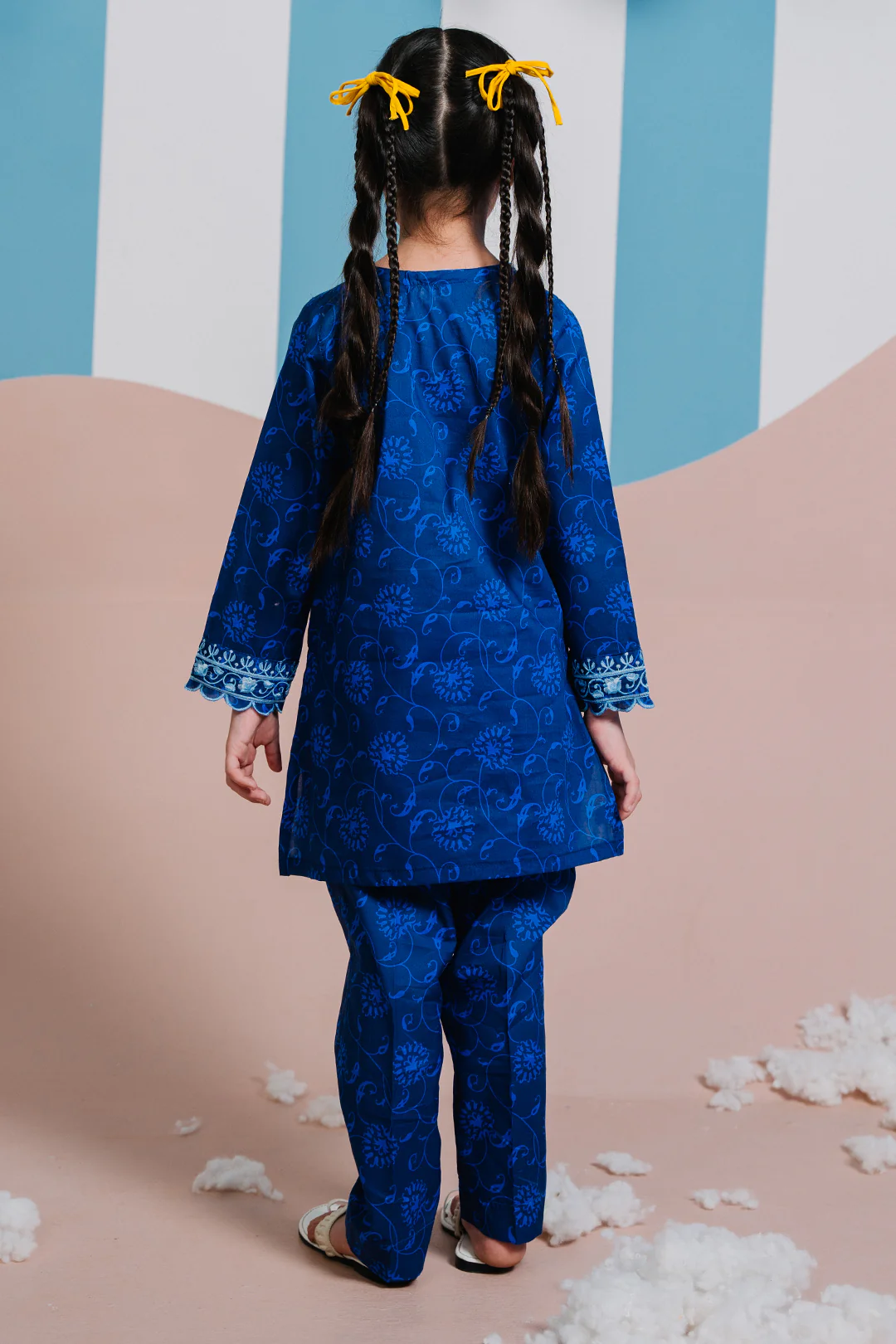 Embroidered Kurta Trouser - 2378 - Image 4