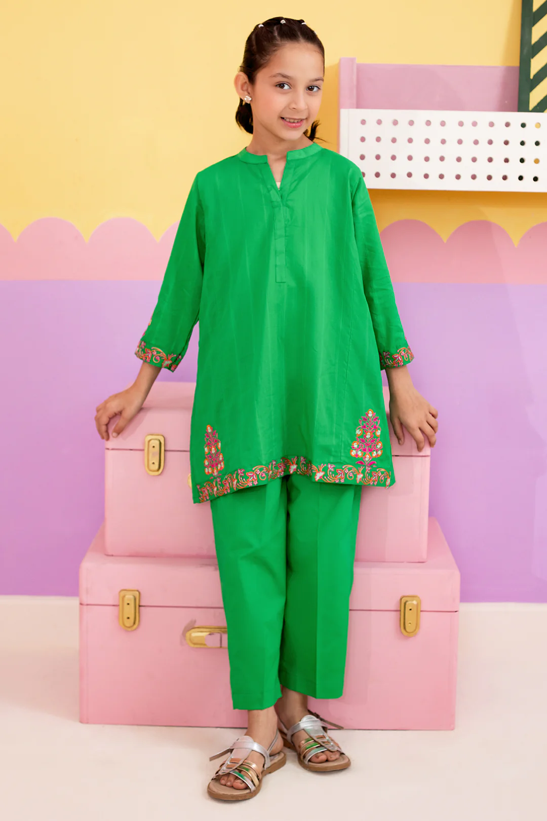 Embroidered Kurta Trouser - 2421