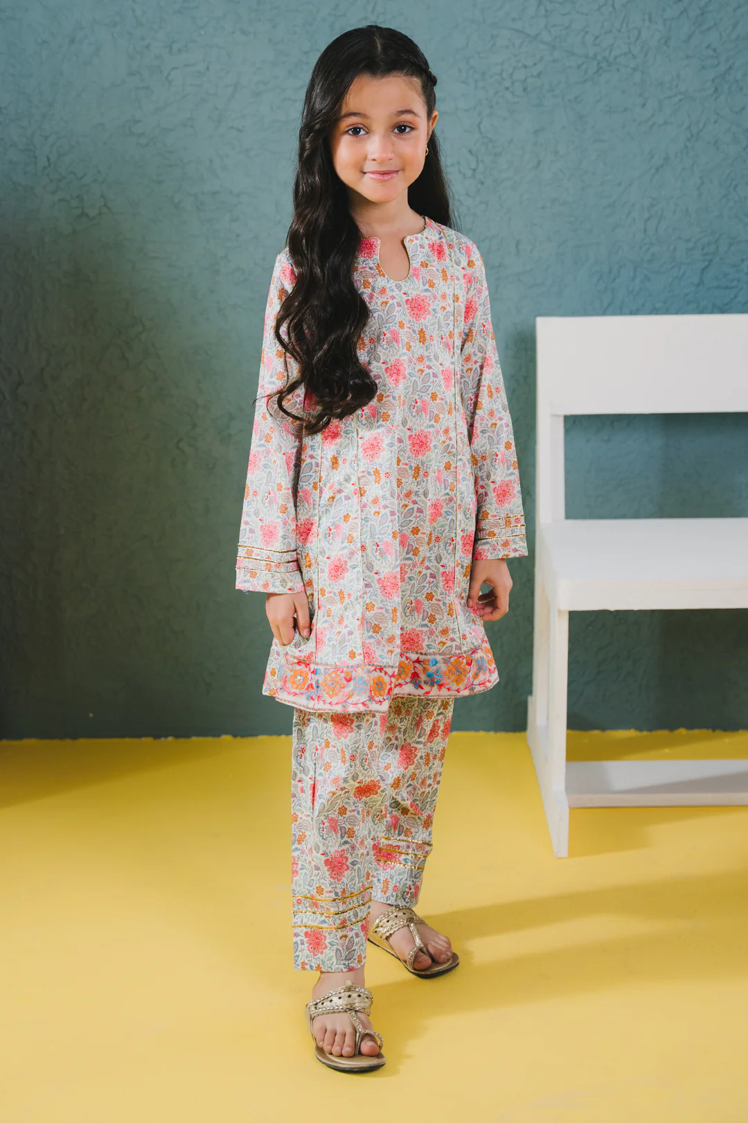 Embroidered Kurta Trouser - 2430 - Image 2