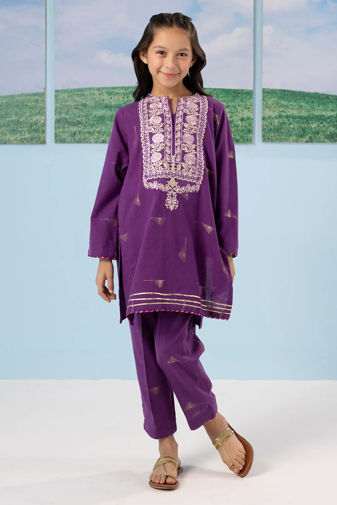 Embroidered Kurta Trouser - 2201 - Image 5