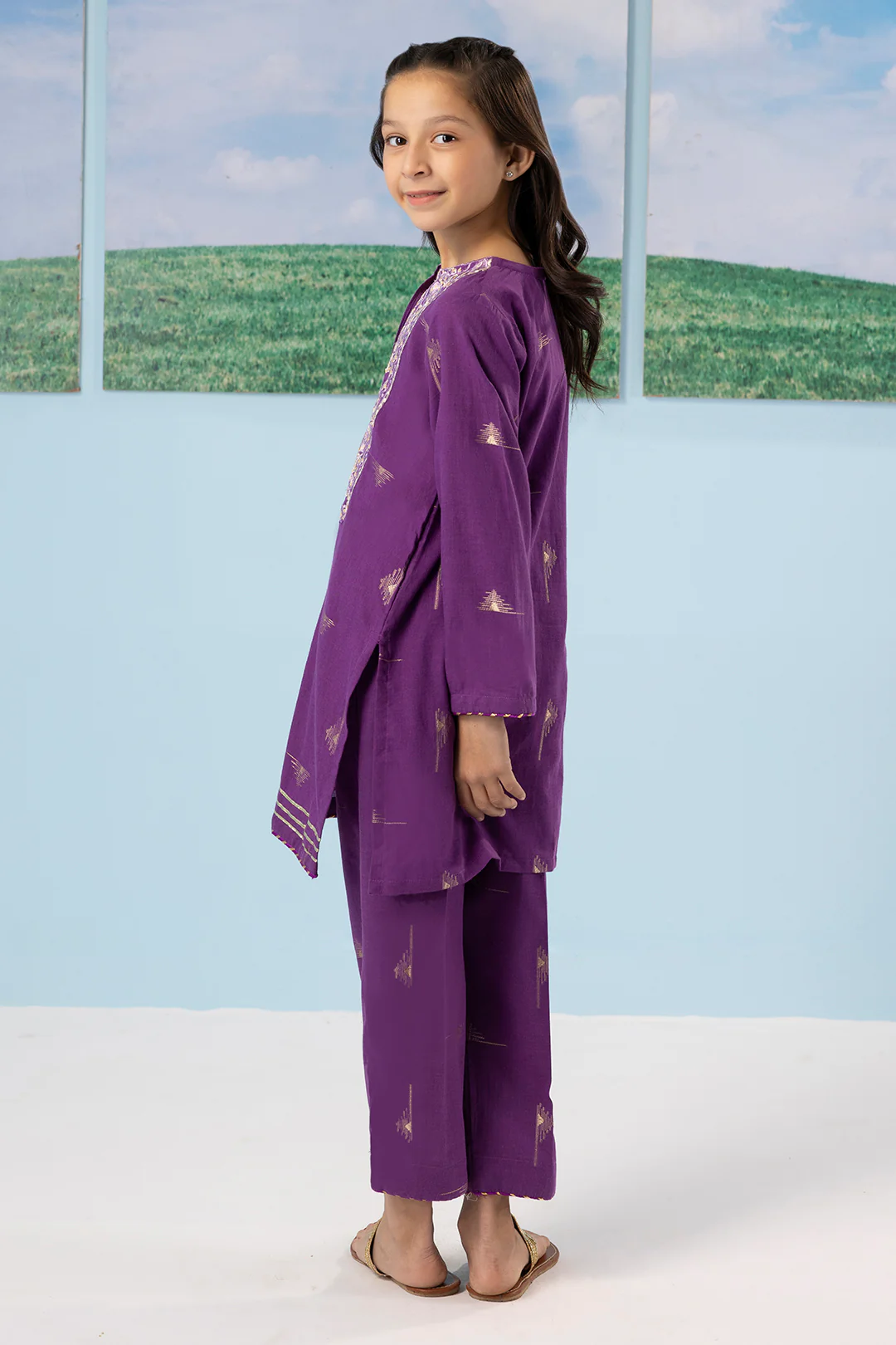 Embroidered Kurta Trouser - 2201 - Image 8