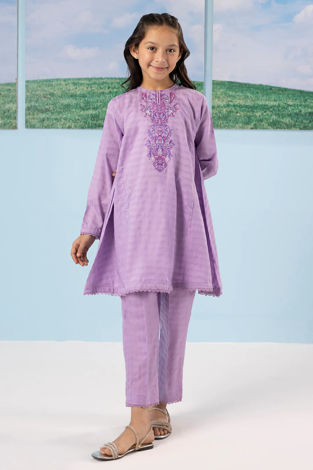 Embroidered Kurta Trouser - 2234 - Image 6
