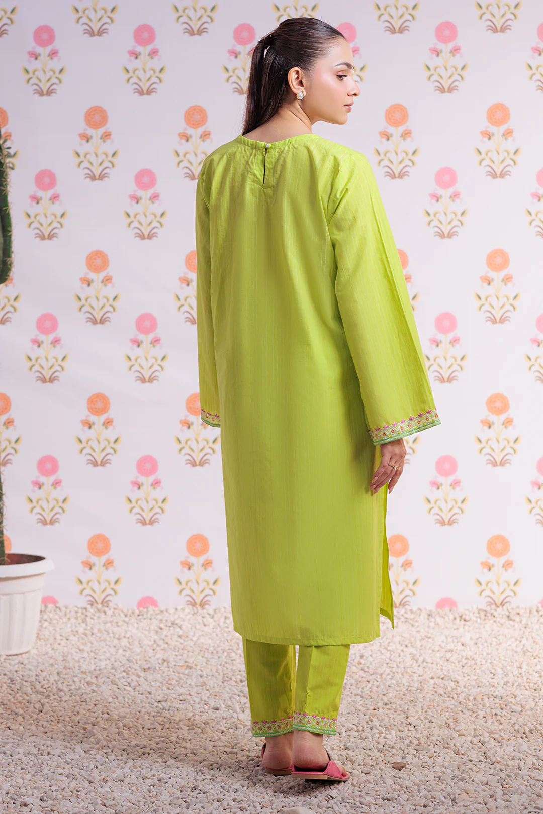 Embroidered Kurta Trouser - 2885 - Image 6