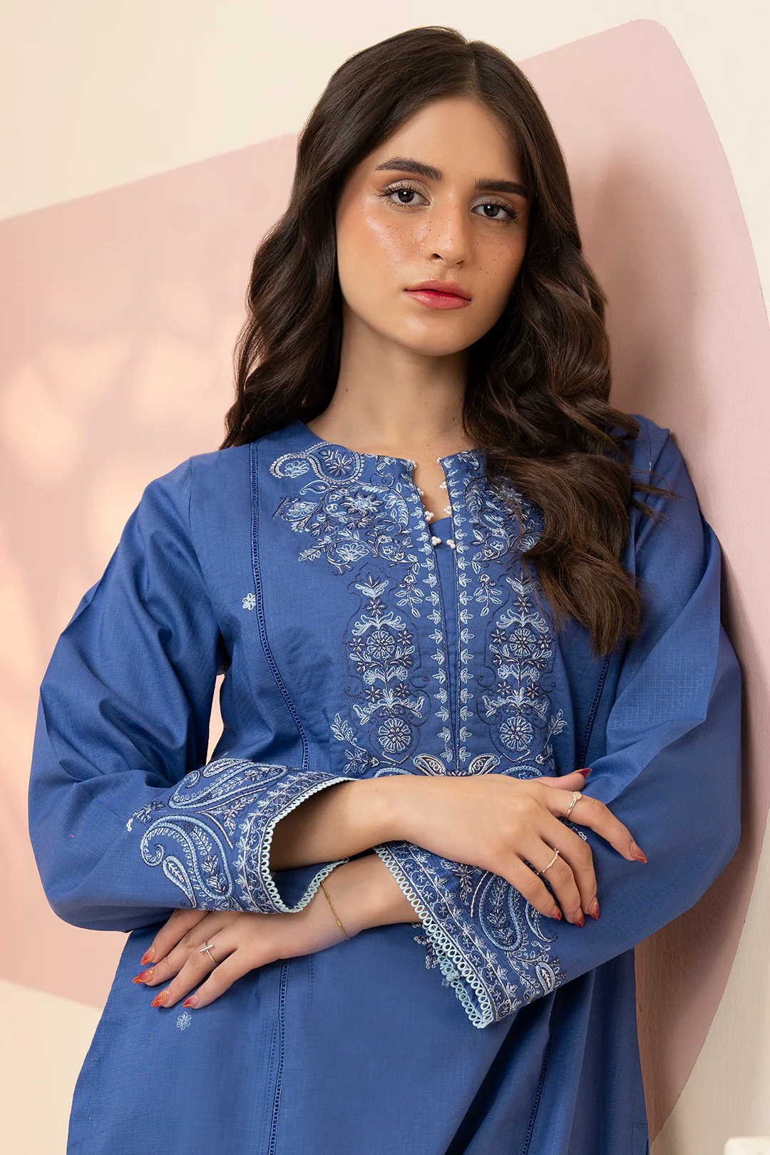 Embroidered Kurta Trouser - 3216 - Image 2