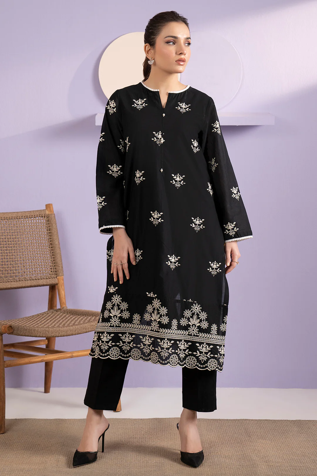Embroidered Kurta Trouser - 3218 - Image 3