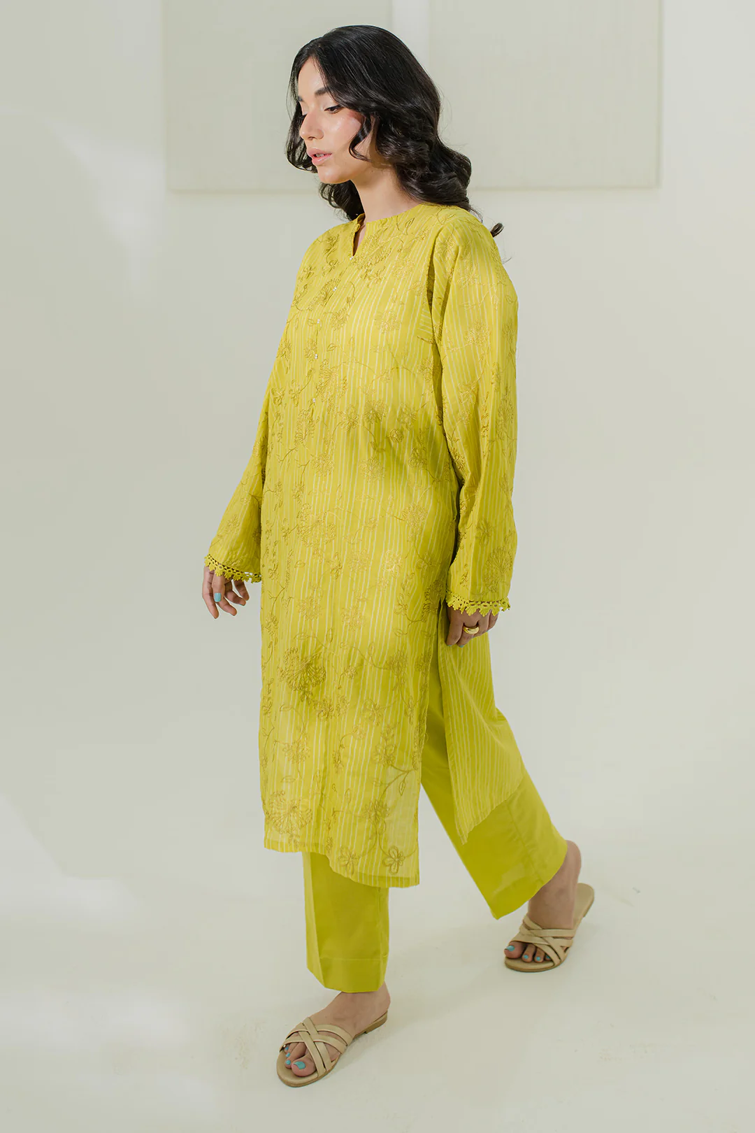 Embroidered Kurta Trouser - 1735 - Image 5