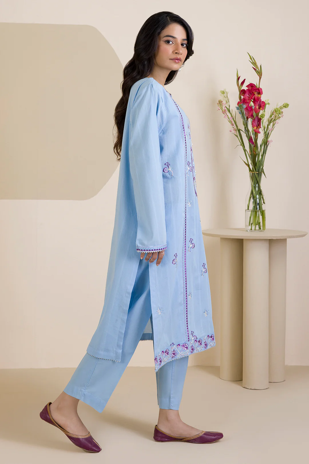 Embroidered Kurta Trouser - 1513 - Image 7