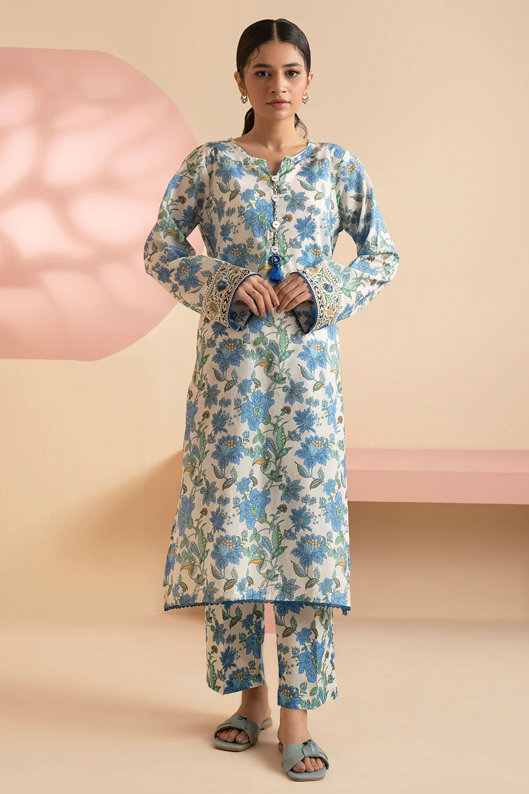 Kurta Trouser - 2011 - Image 4