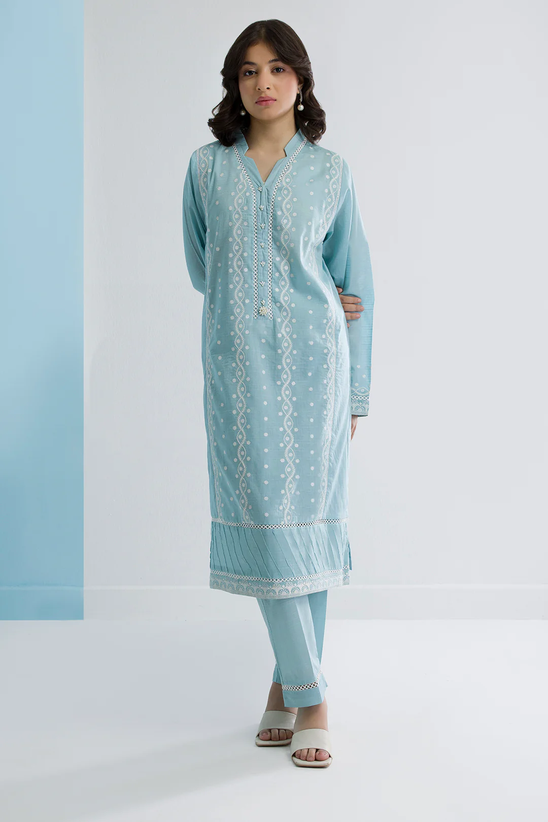 Embroidered Kurta Trouser - 2502 - Image 7