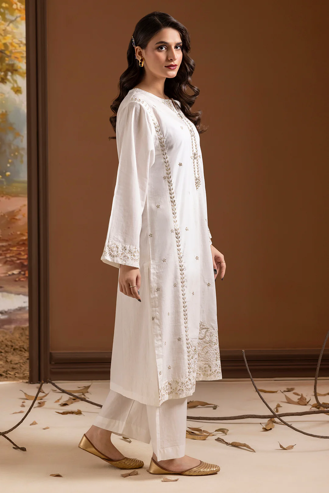 Embroidered Kurta Trouser - 2503 - Image 5