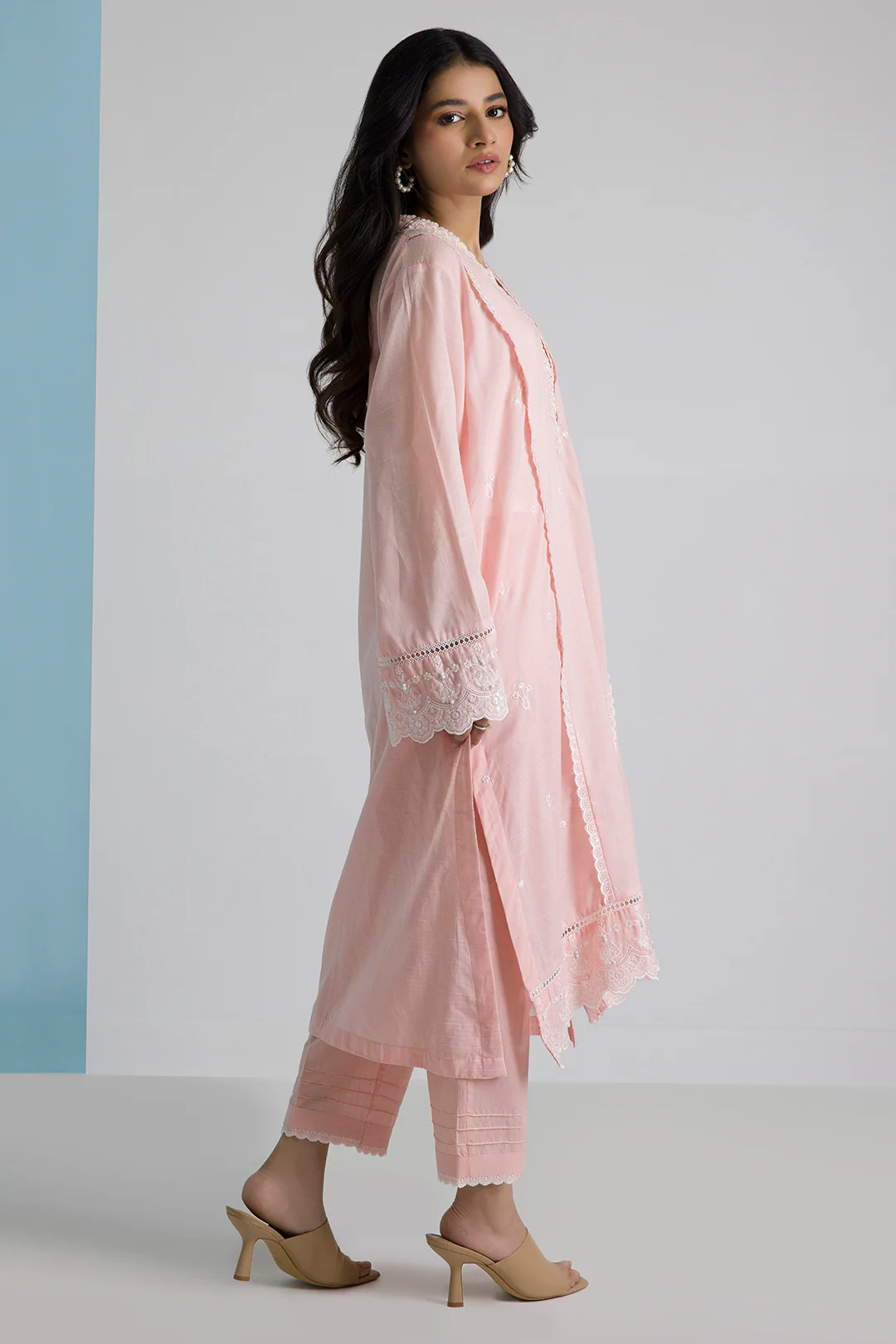 Embroidered Kurta Trouser - 2537 - Image 5
