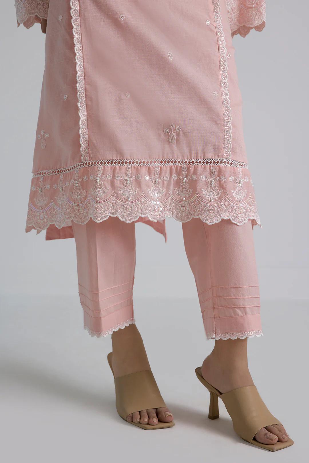 Embroidered Kurta Trouser - 2537 - Image 6