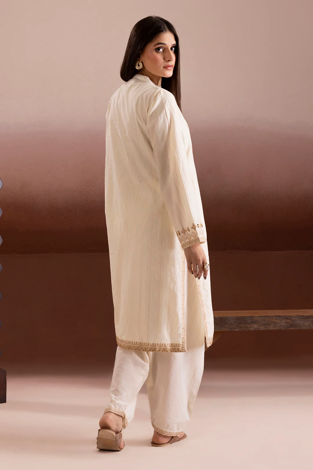 Embroidered Kurta Trouser - 2539 - Image 13
