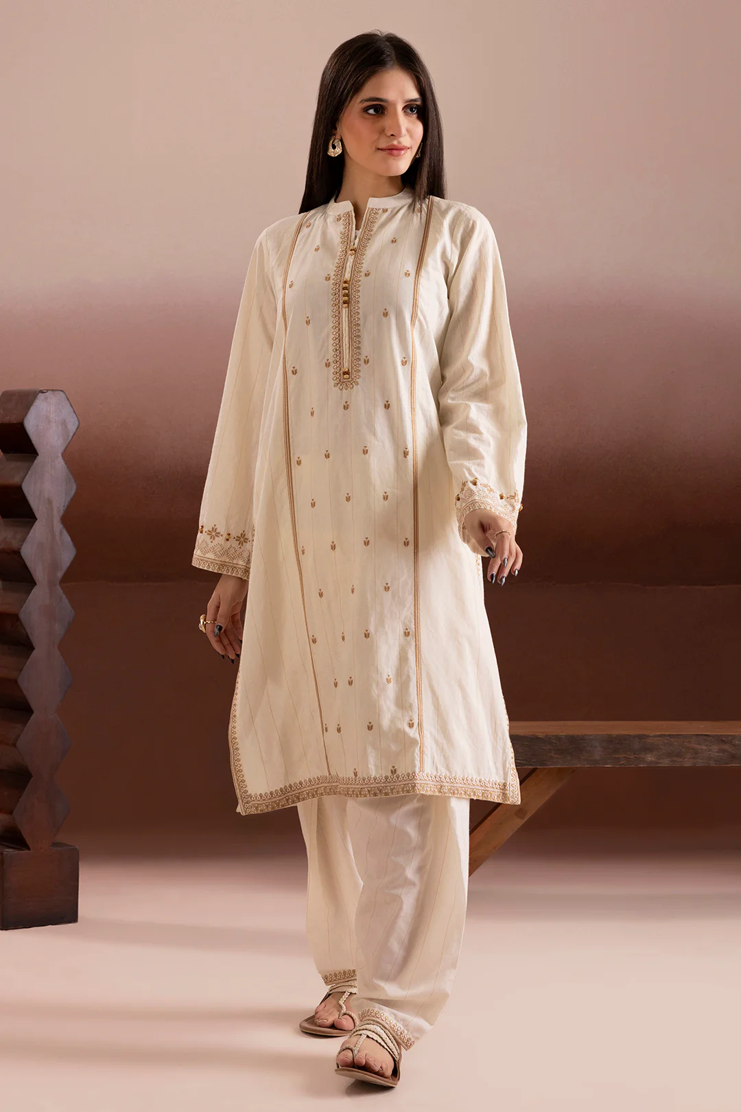 Embroidered Kurta Trouser - 2539 - Image 7