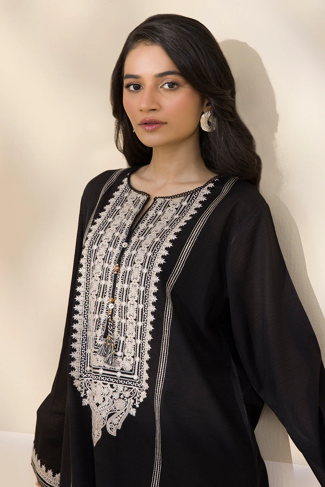 Embroidered Kurta Trouser - 2557 - Image 2