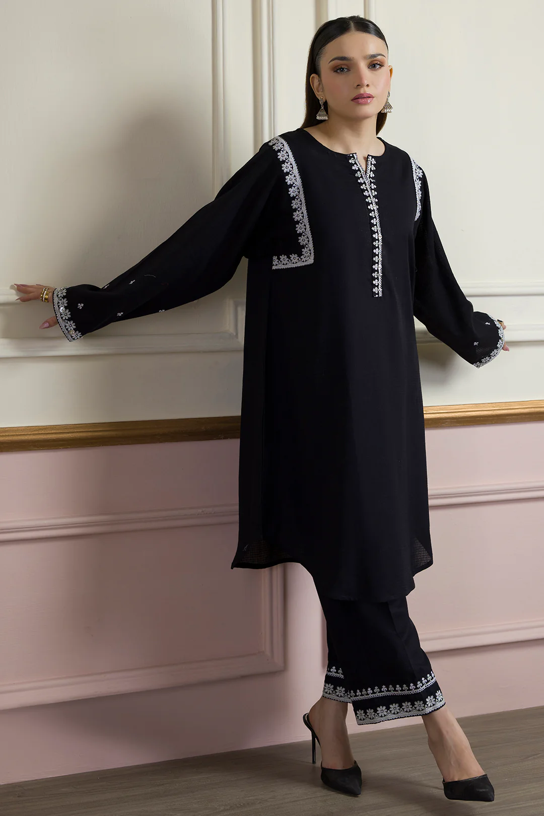 Embroidered Kurta Trouser - 2560 - Image 3