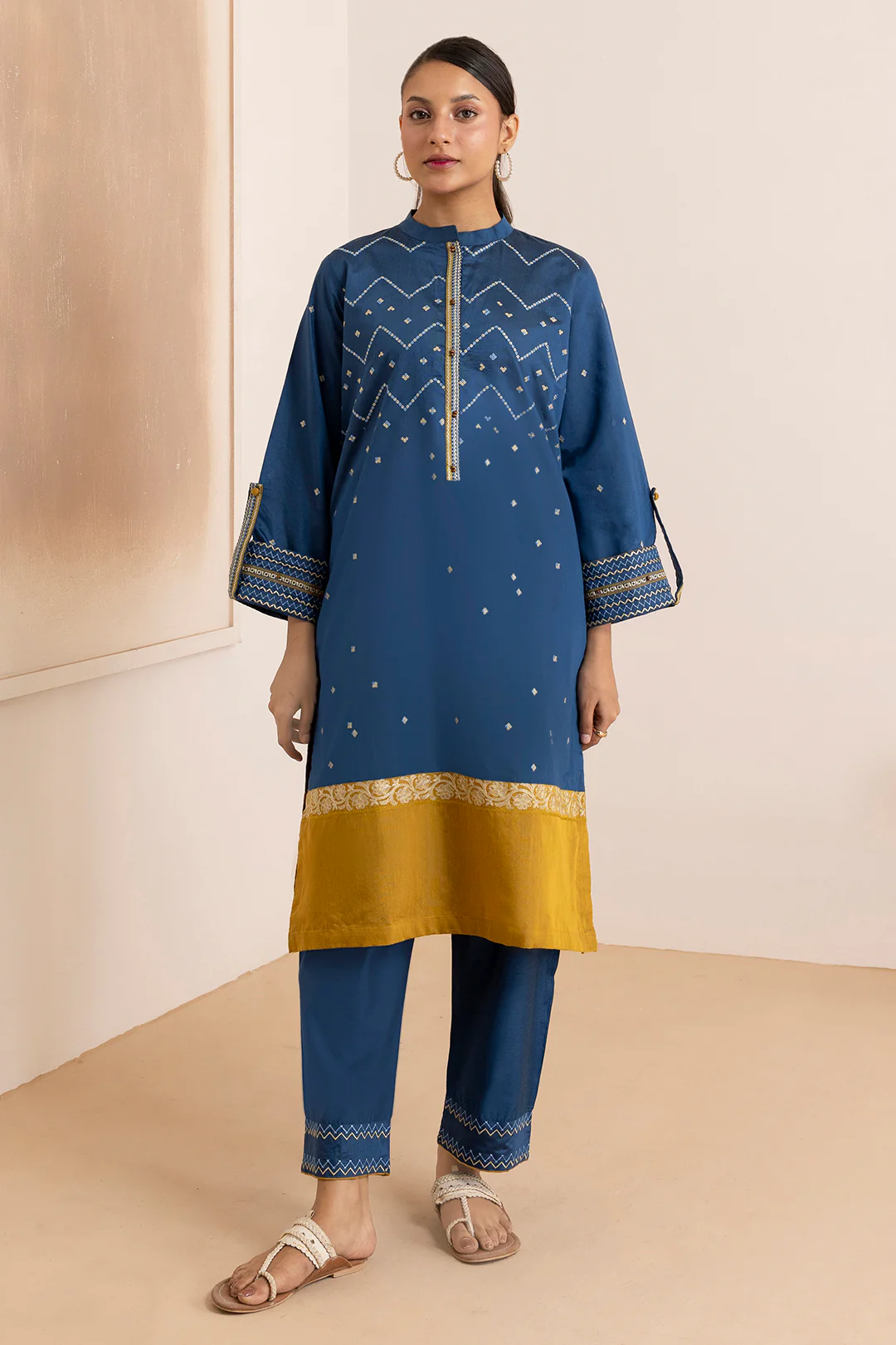Embroidered Kurta Trouser - 2571 - Image 3