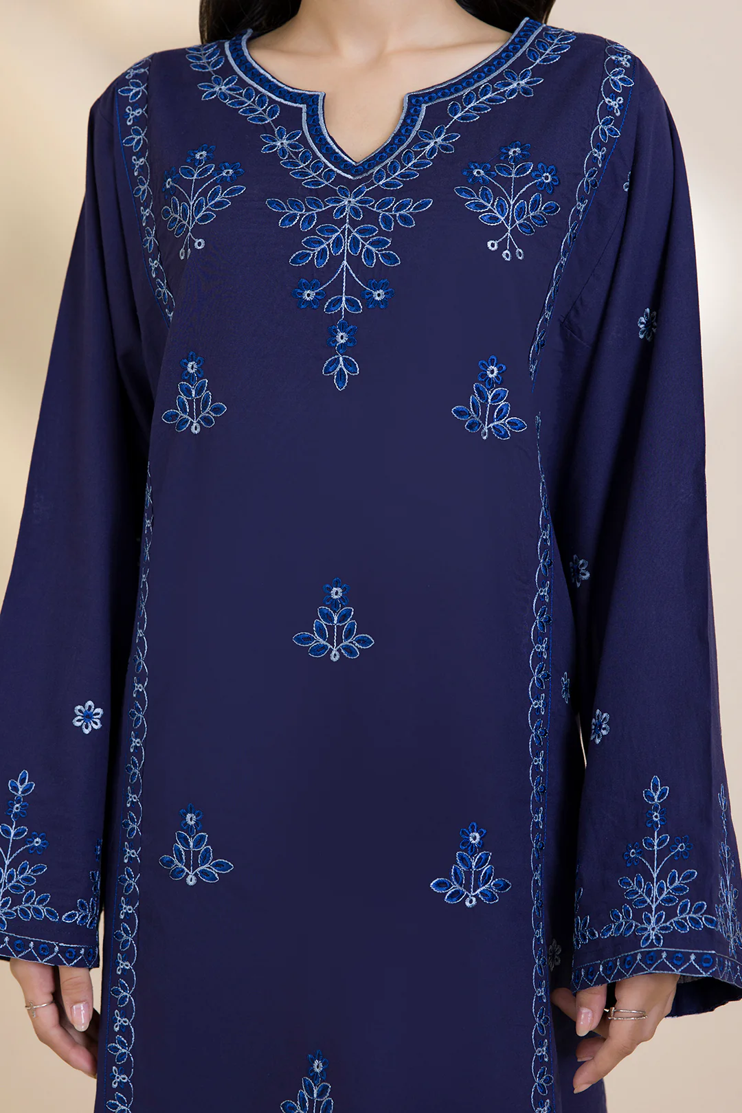 Embroidered Kurta Trouser - 2587 - Image 6