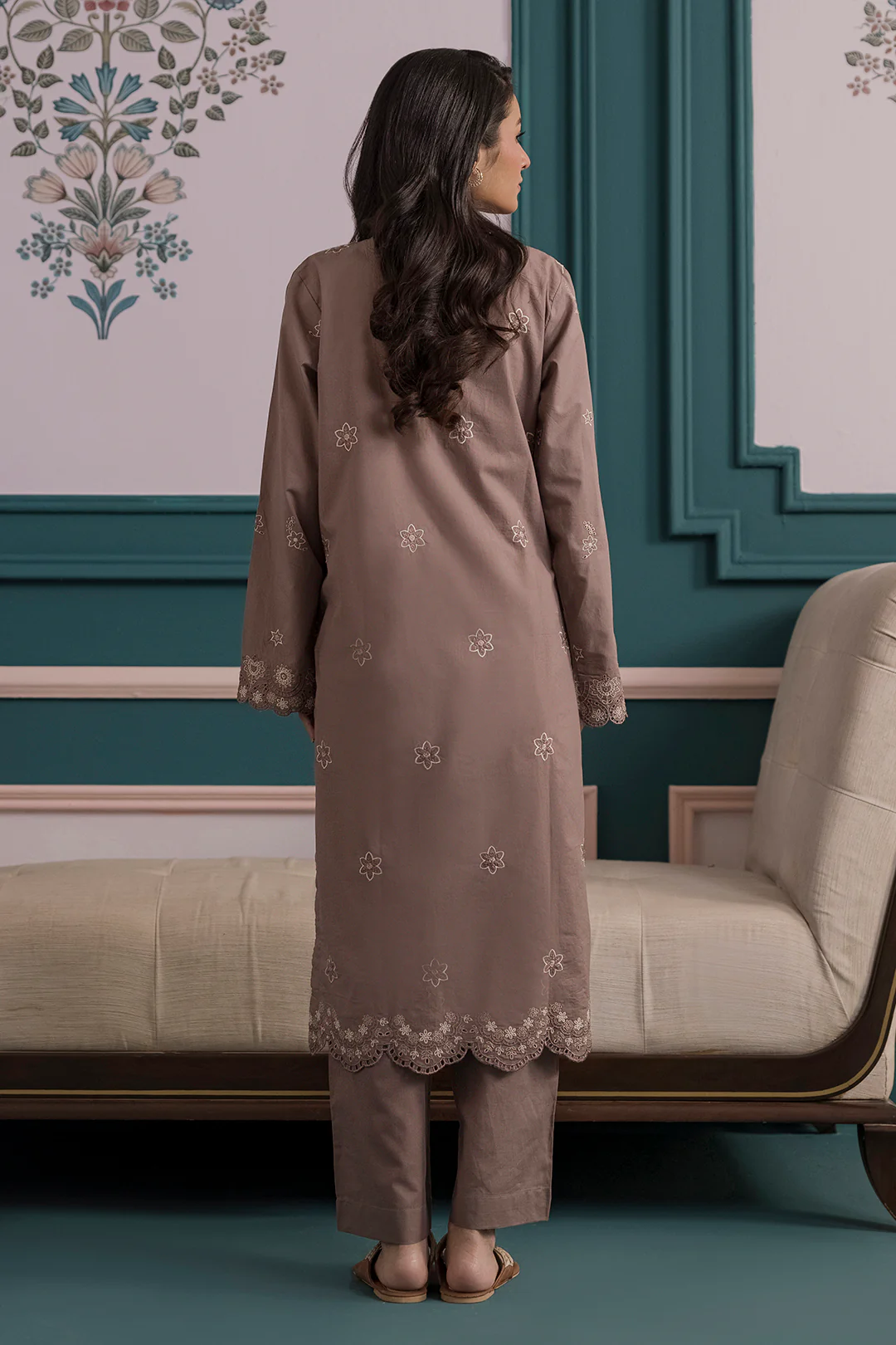 Embroidered Kurta Trouser - 2602 - Image 8