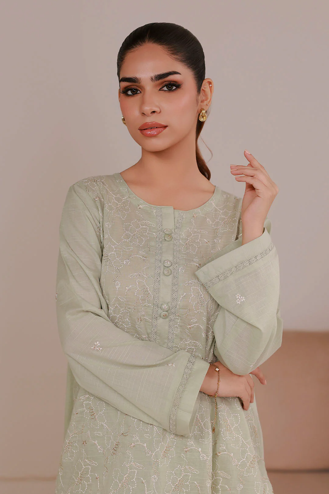Embroidered Kurta Trouser - 2626 - Image 2
