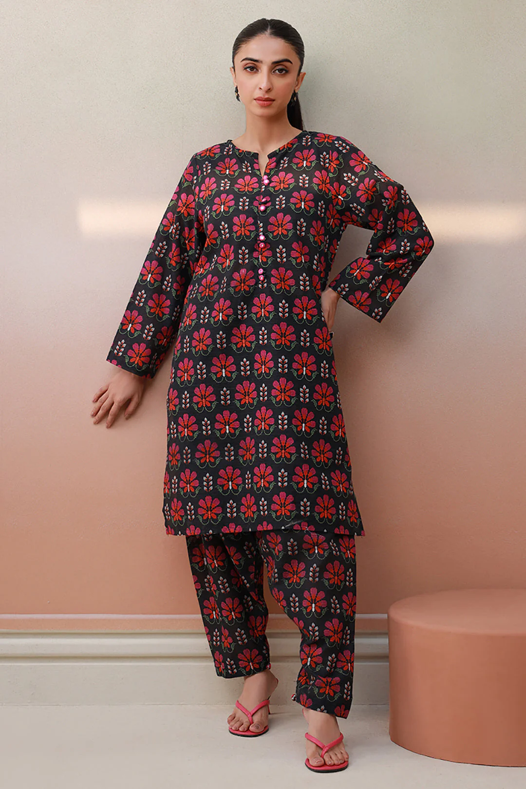 Embroidered Kurta Trouser - 1403 - Image 2
