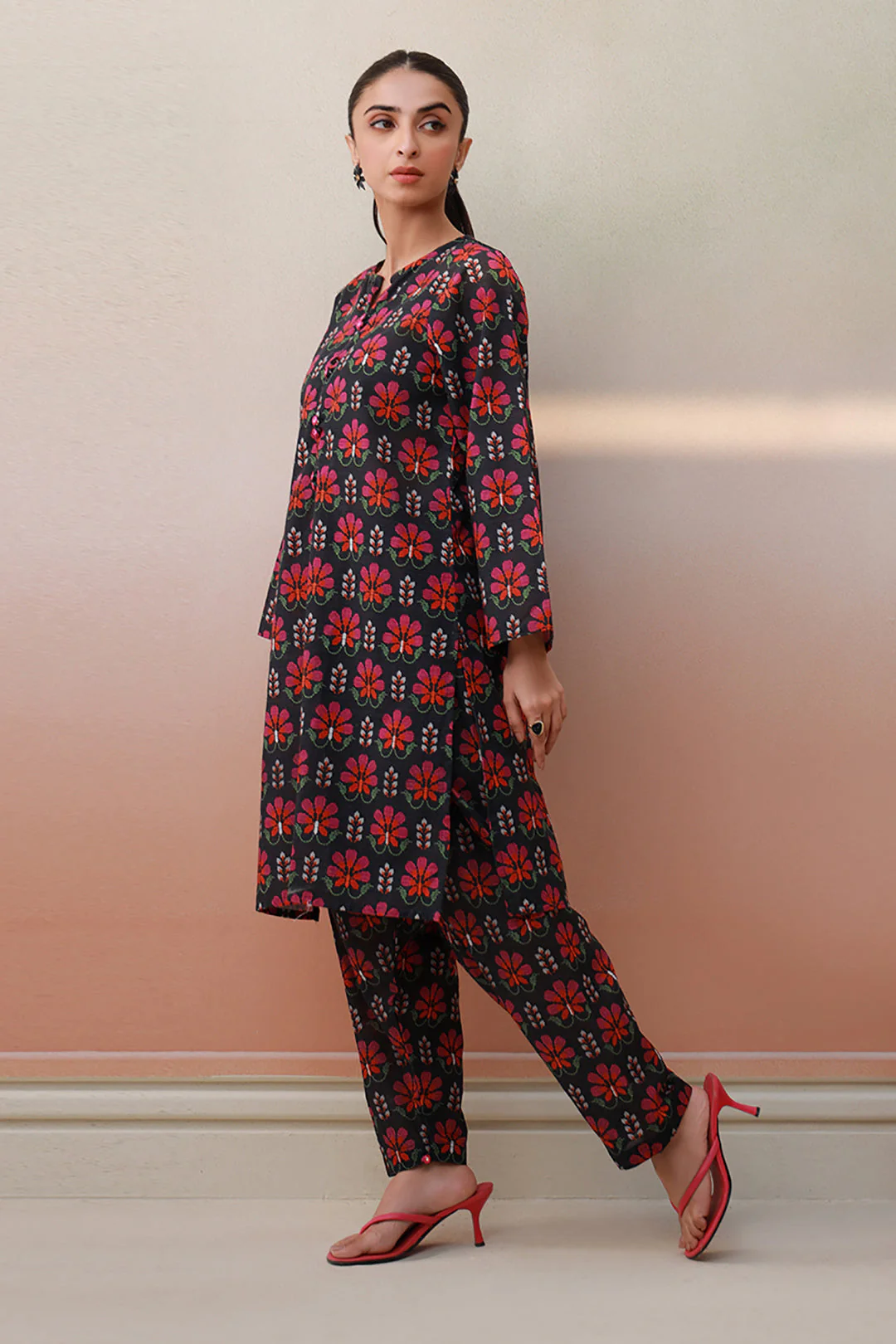 Embroidered Kurta Trouser - 1403 - Image 3