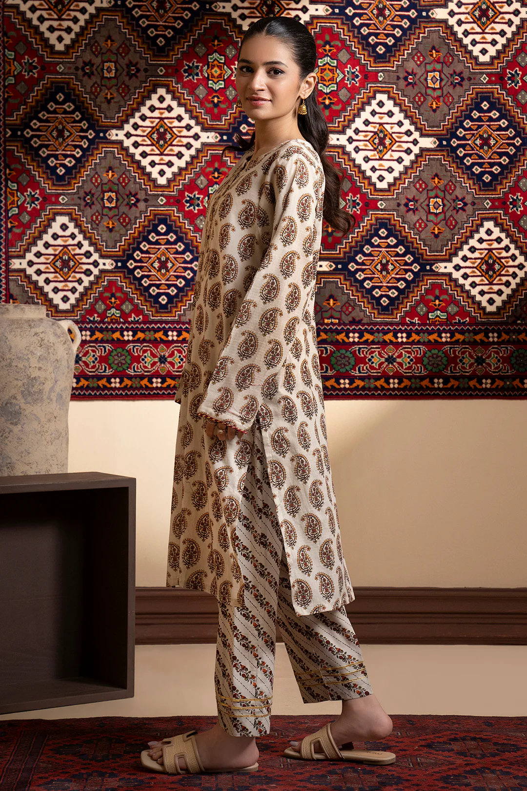 Embroidered Kurta Trouser - 3002 - Image 10