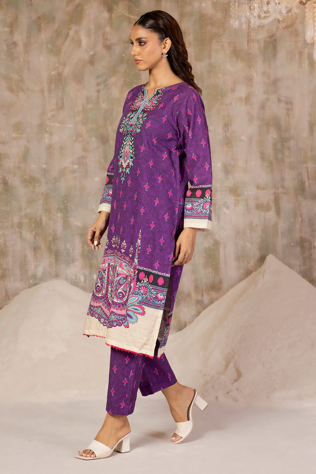Embroidered Kurta Trouser - 3170 - Image 5