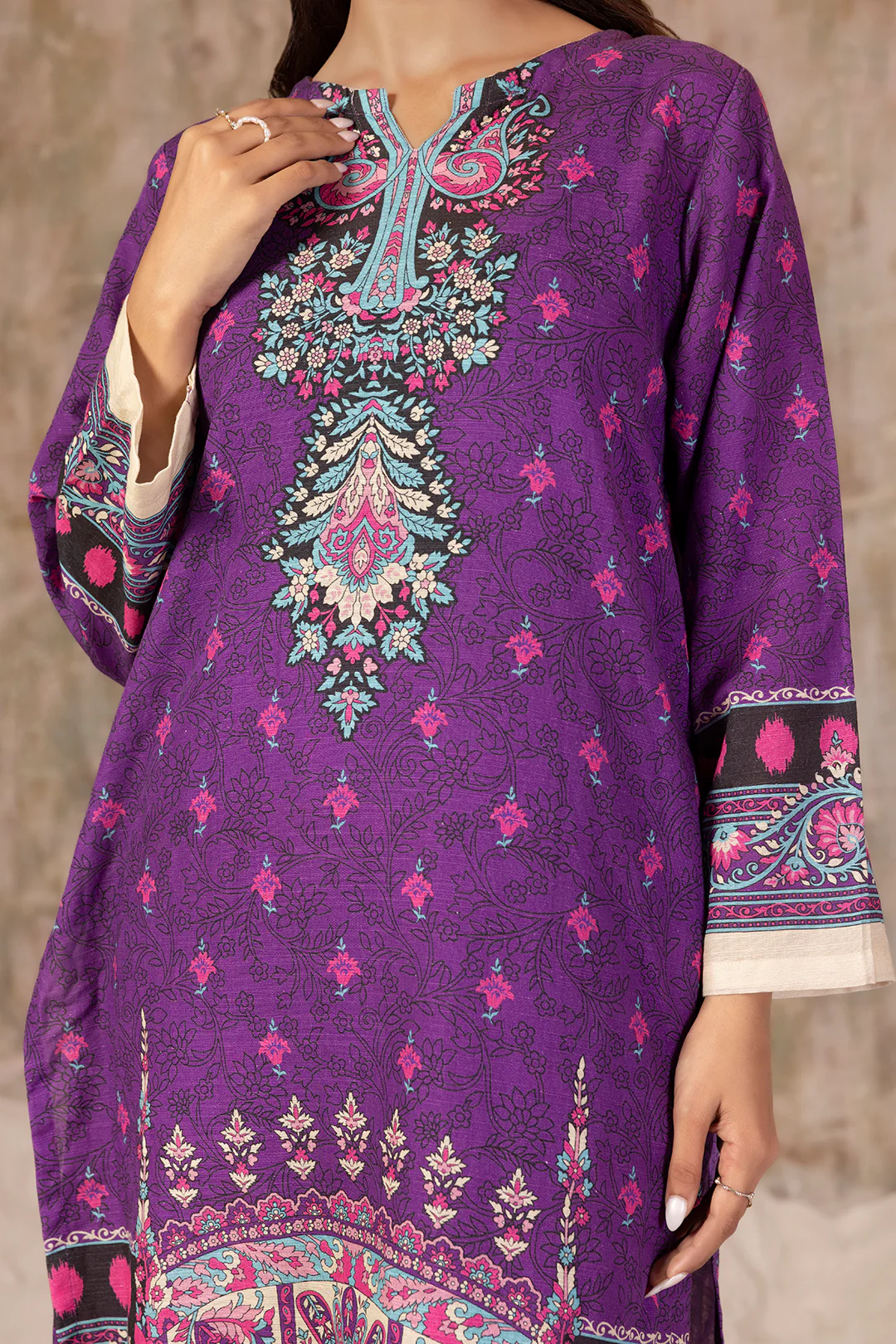 Embroidered Kurta Trouser - 3170 - Image 6