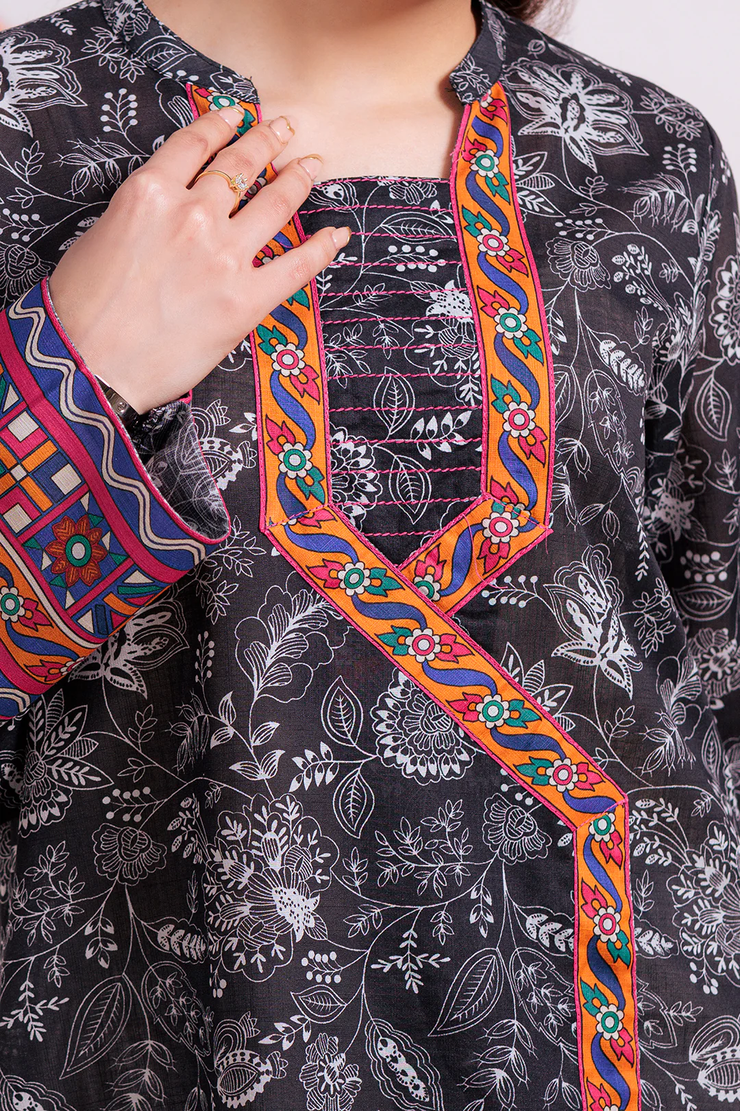 Kurta - 3185 - Image 4