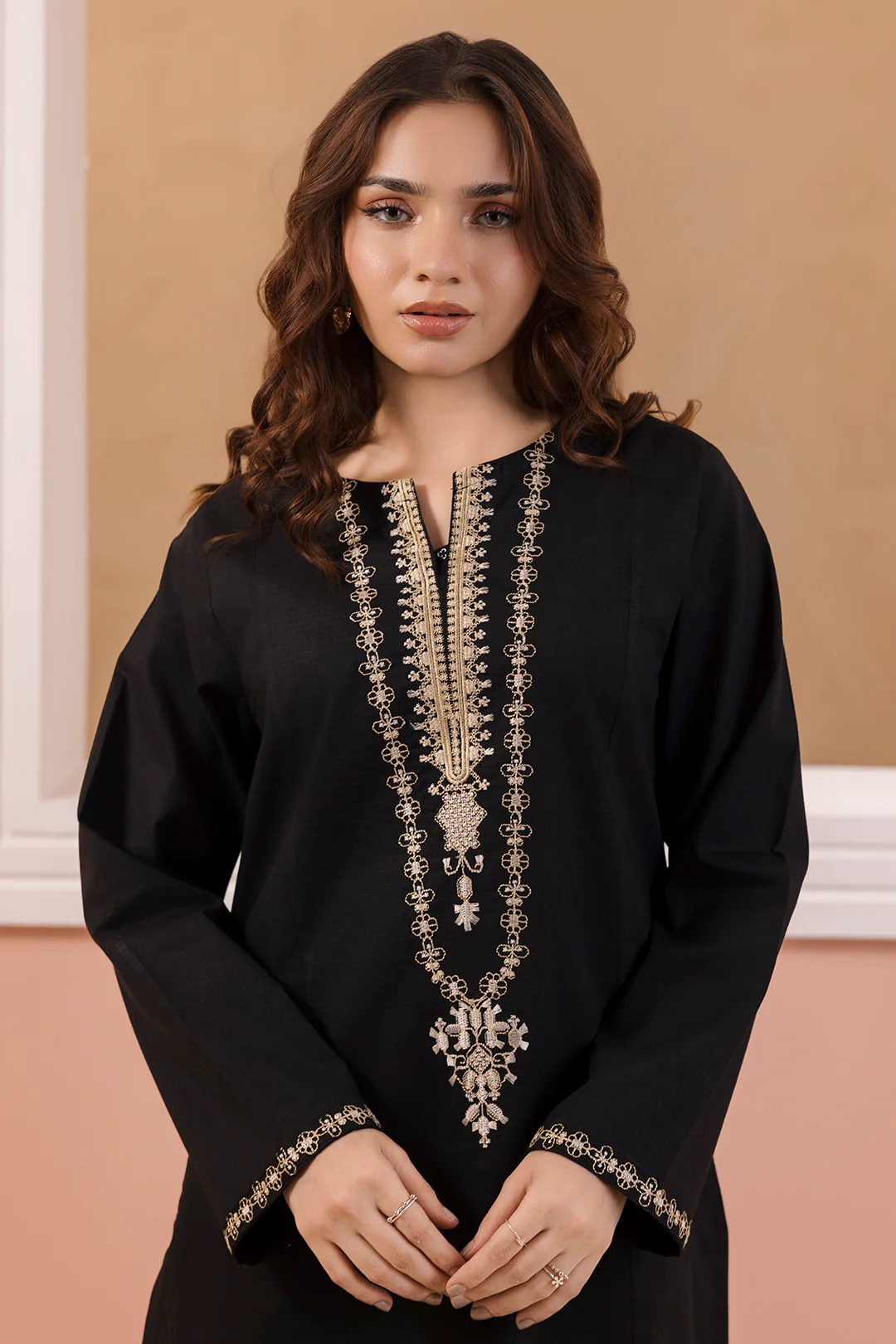 Embroidered Kurta - 3187