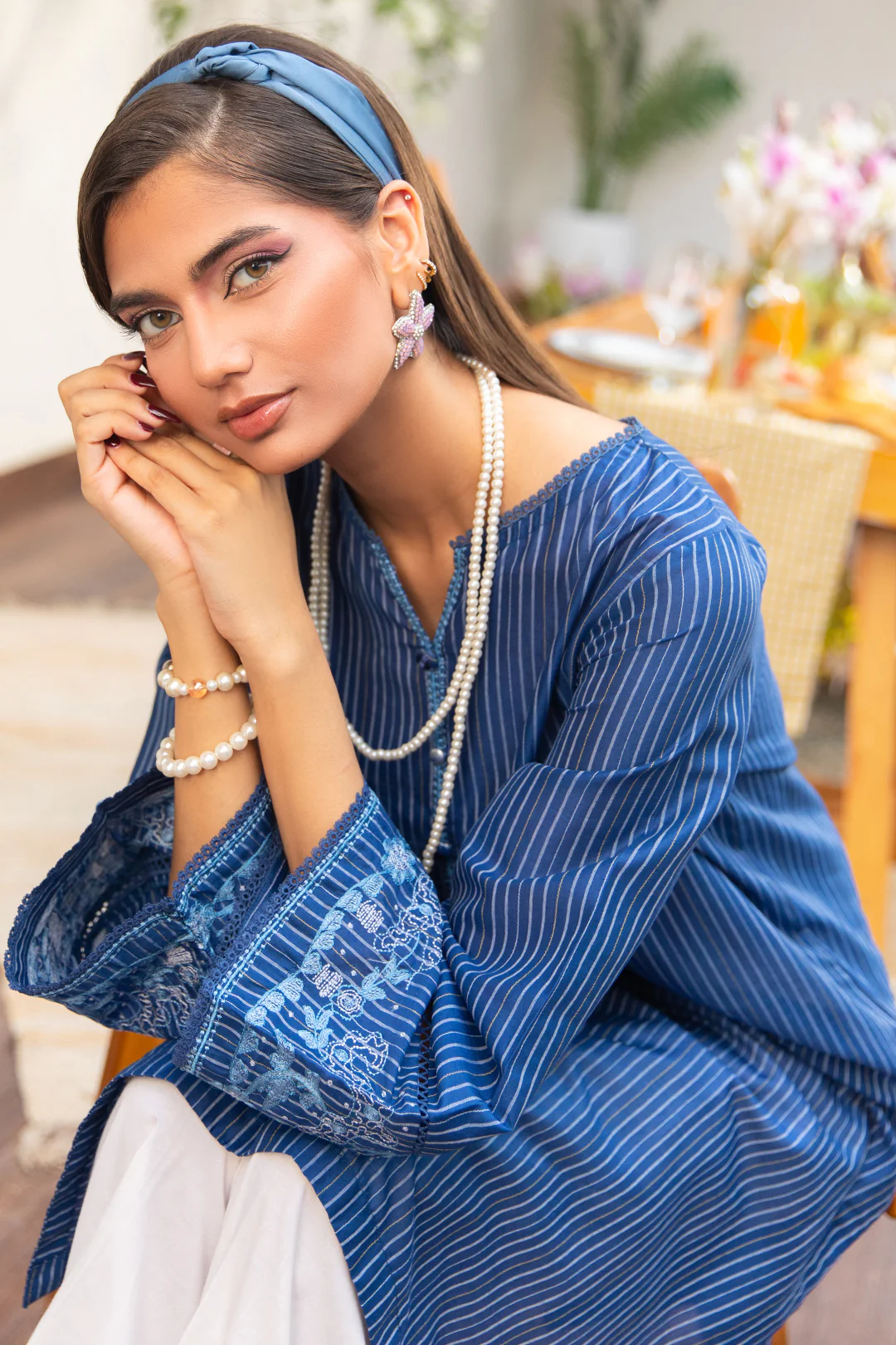 Embroidered Kurta - 1675 - Image 6