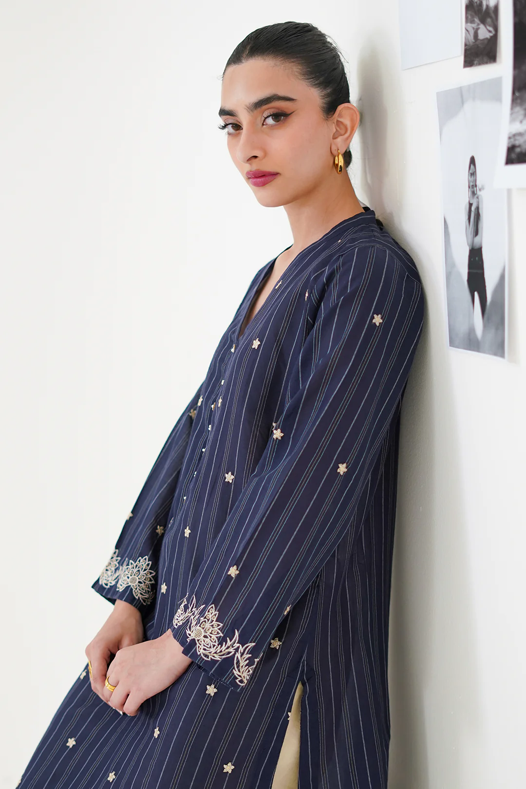 Embroidered Kurta - 1680 - Image 5
