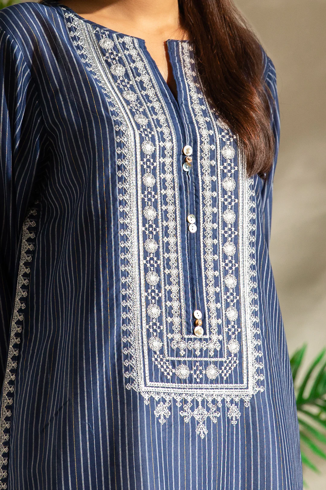 Embroidered Kurta - 1797 - Image 4