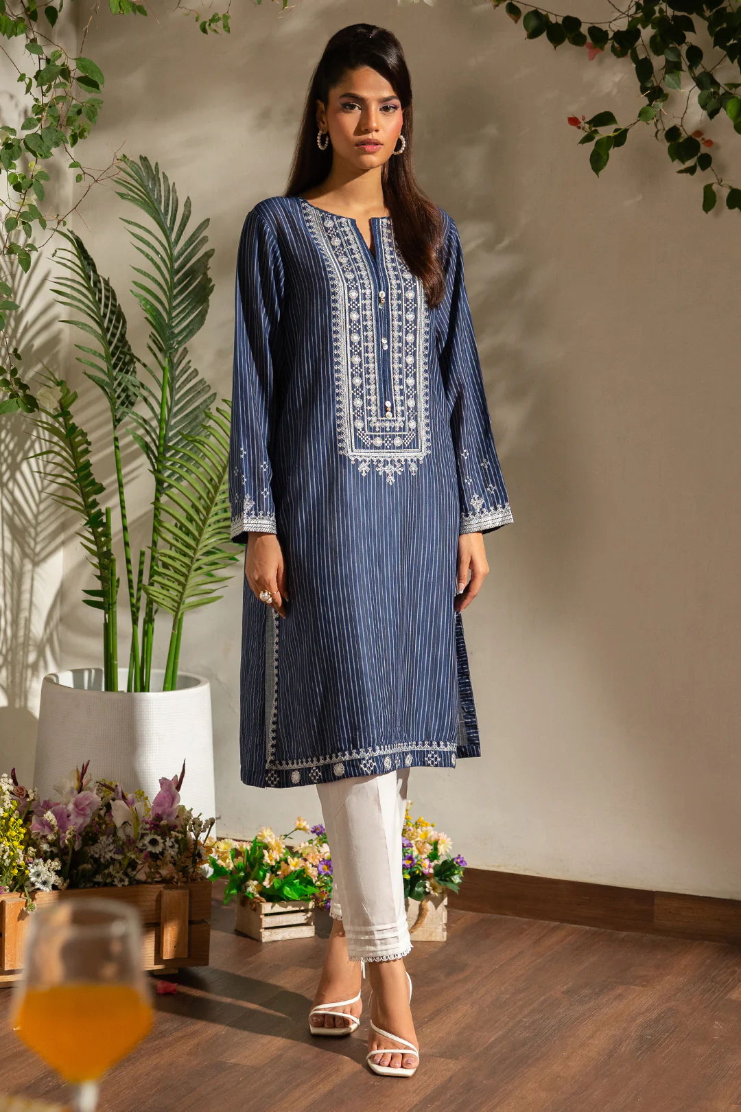 Embroidered Kurta - 1797 - Image 5