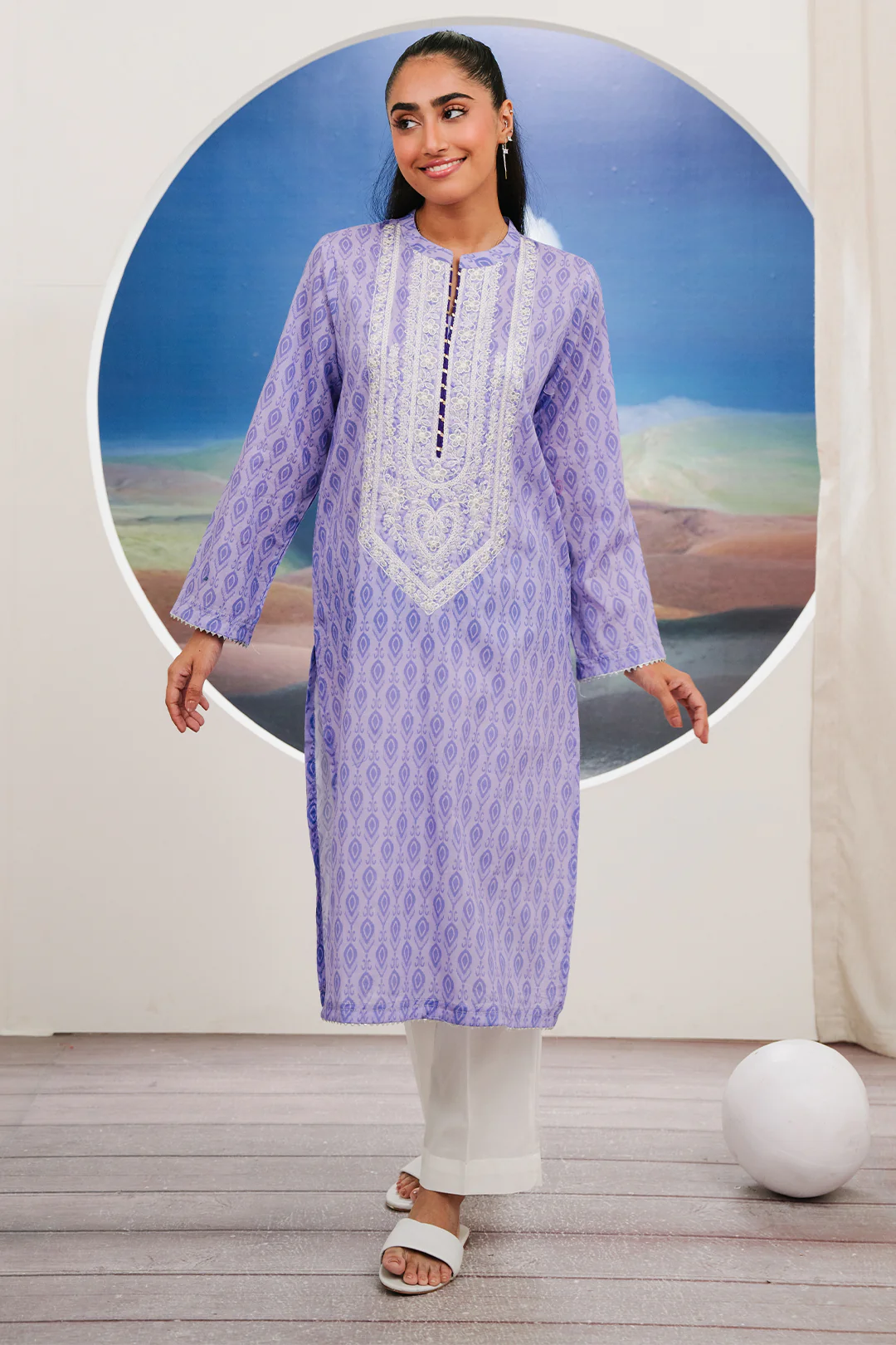 Embroidered Kurta - 1849 - Image 2
