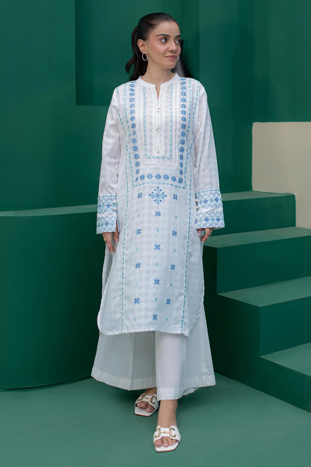Embroidered Kurta - 1860 - Image 2