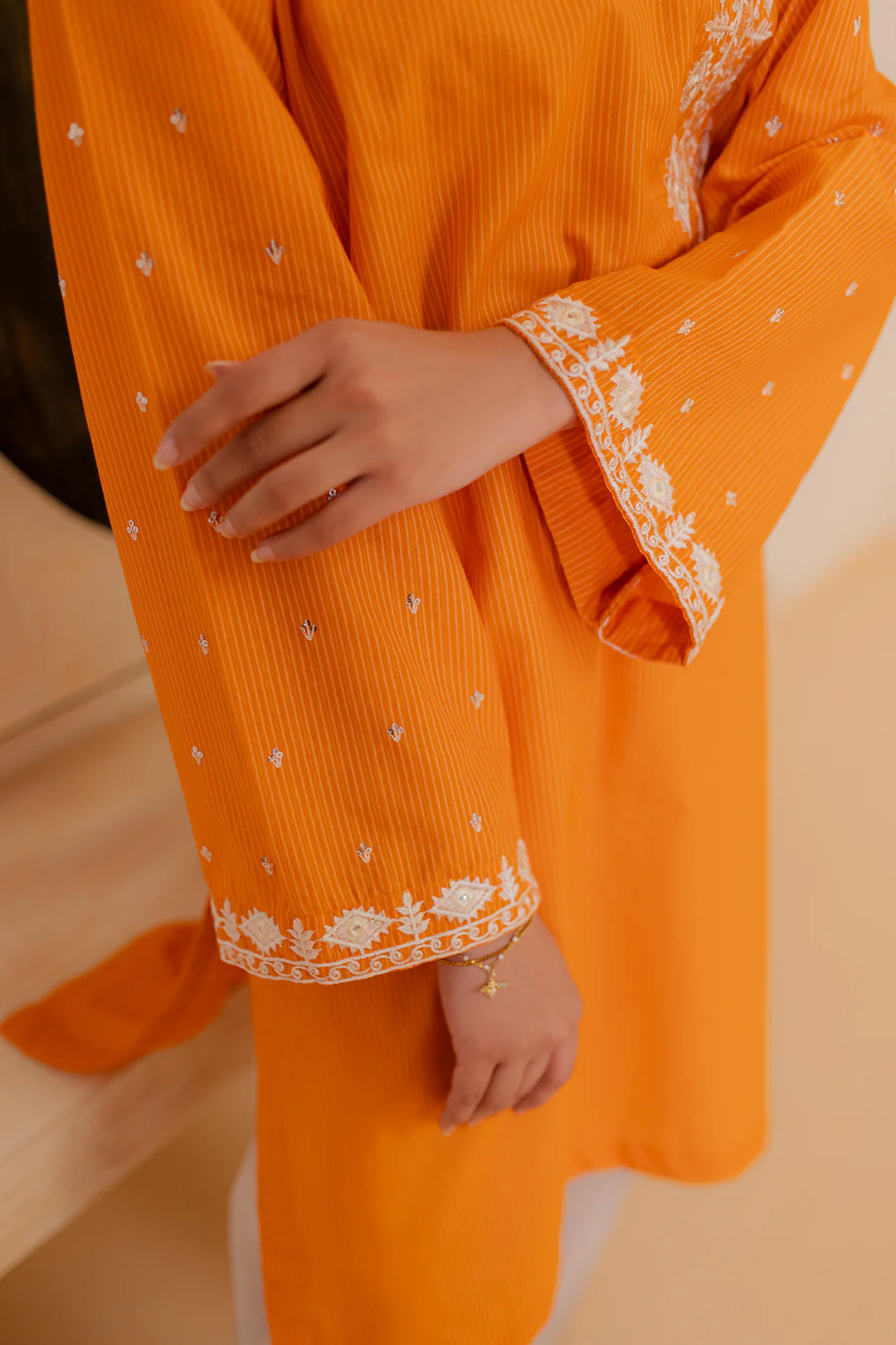 Embroidered Kurta - 1872 - Image 5