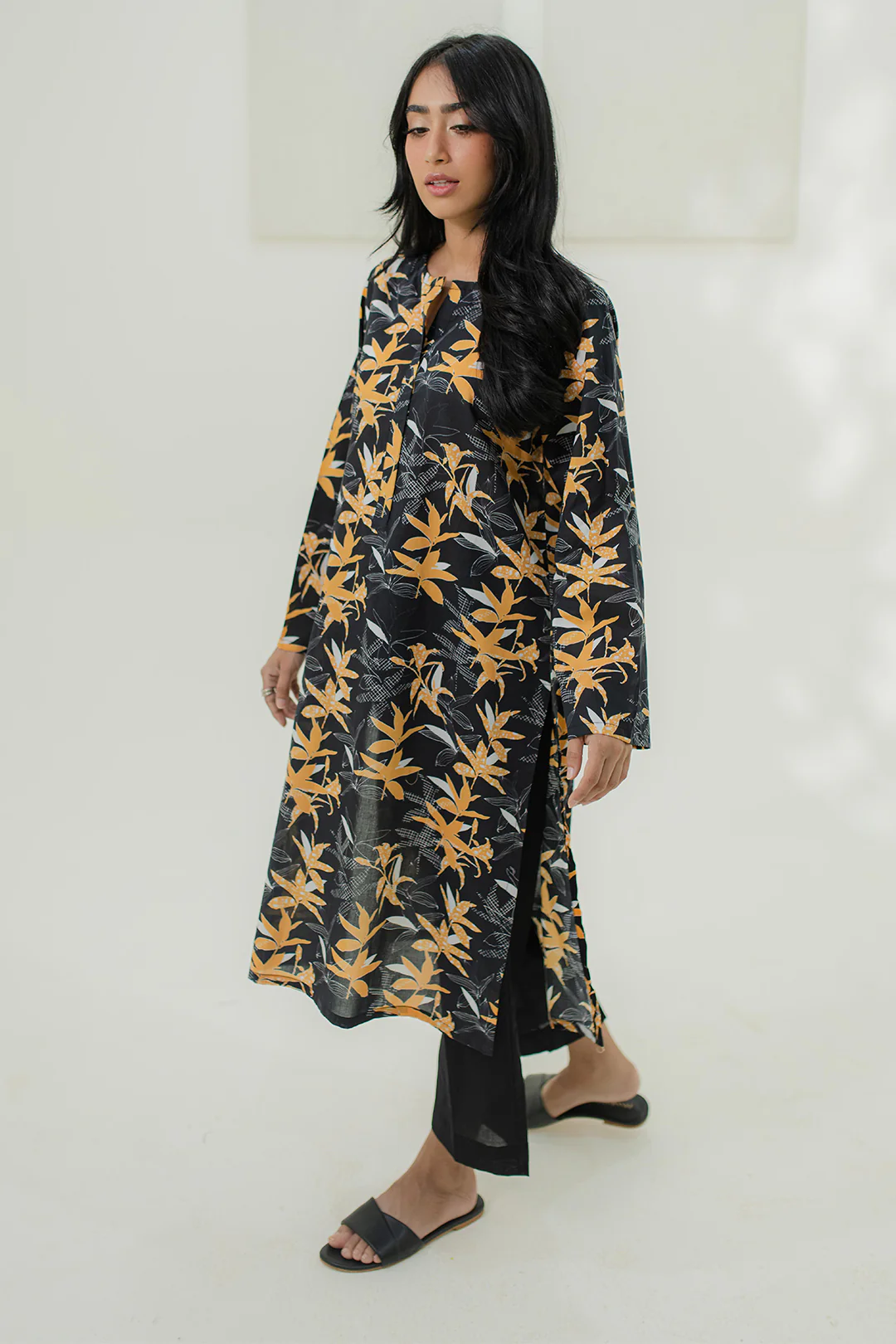 Kurta - 2025 - Image 2