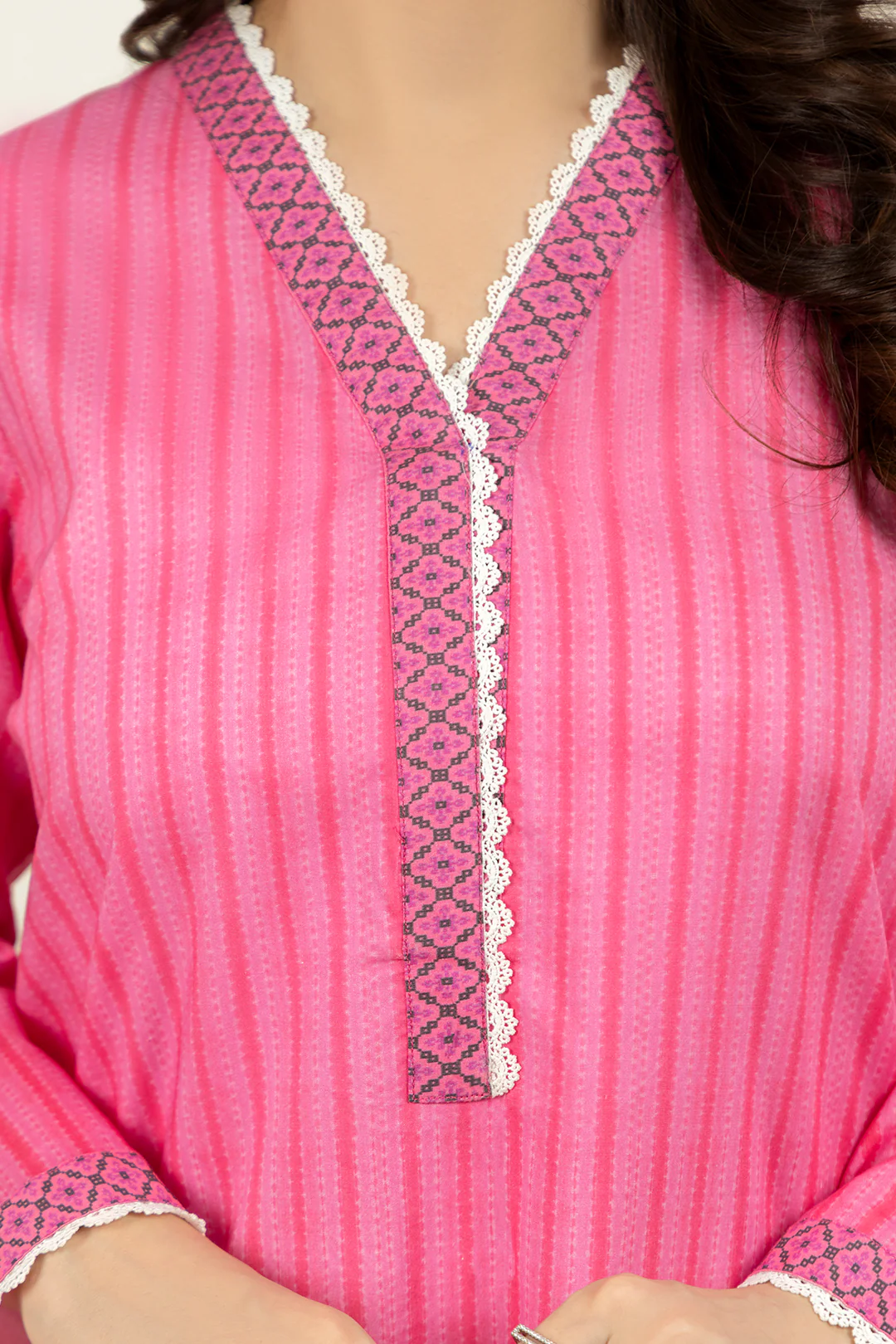 Kurta - 2030 - Image 4