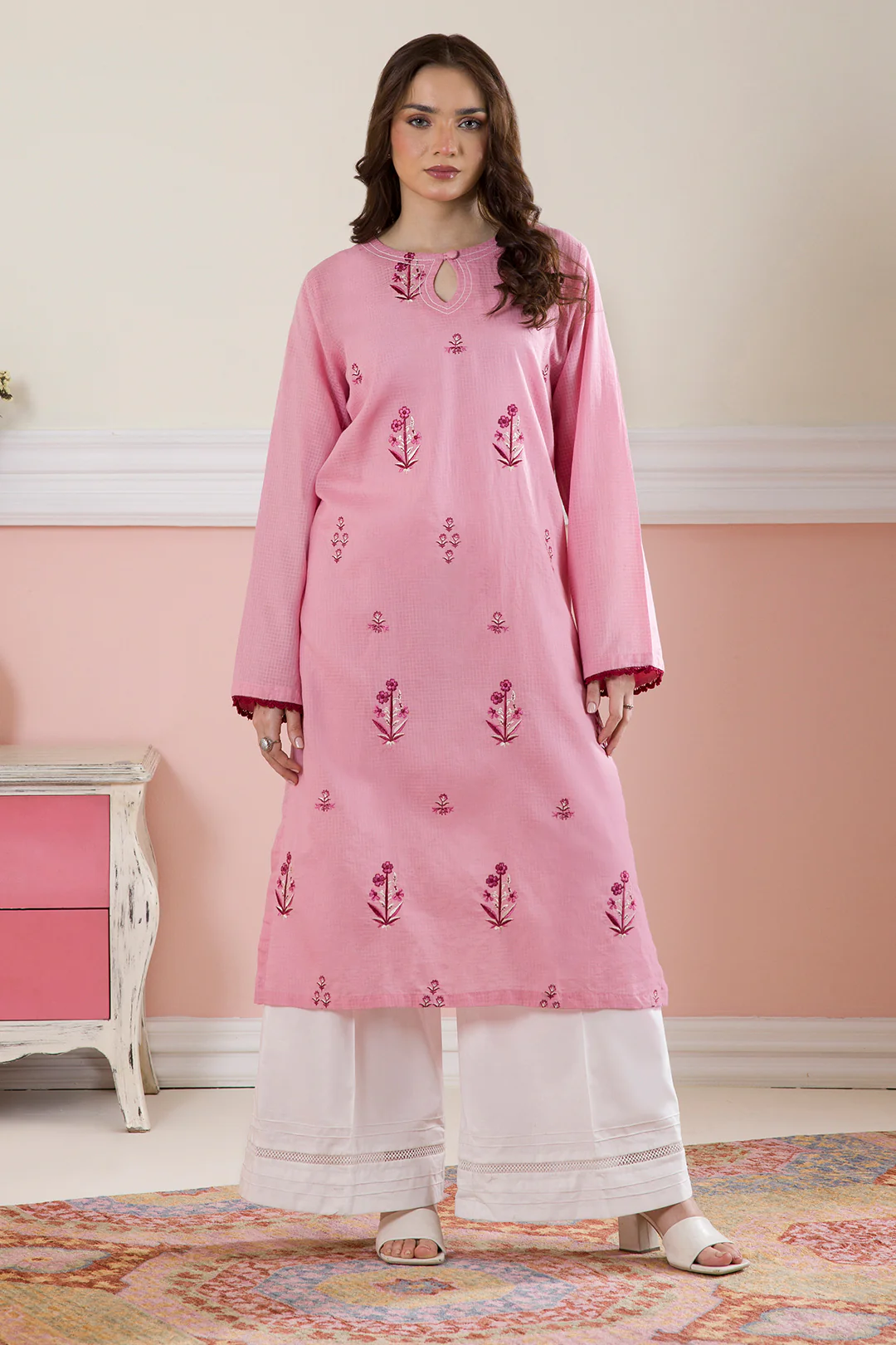 Embroidered Kurta - 1413 - Image 4